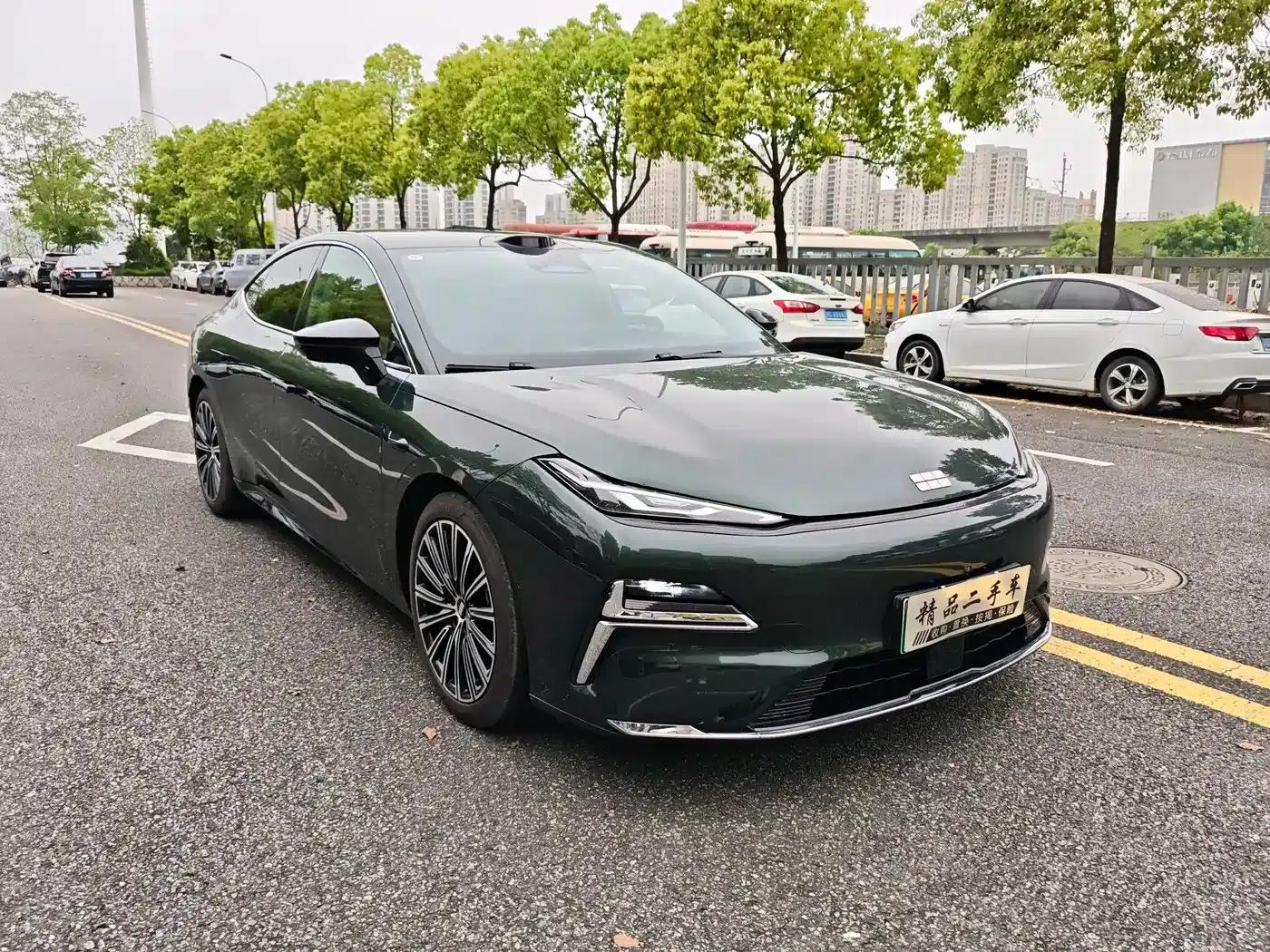 Galaxy Star 8 2025 Model 130km EM-i Flagship Edition — миниатюра 3