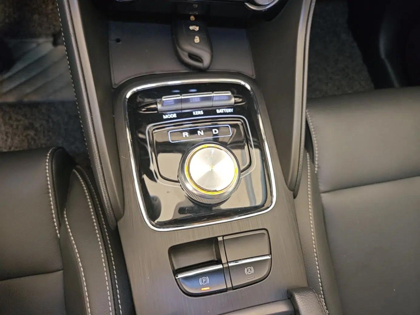 MG EZS Electric 2019 E-Plus Edition — миниатюра 17