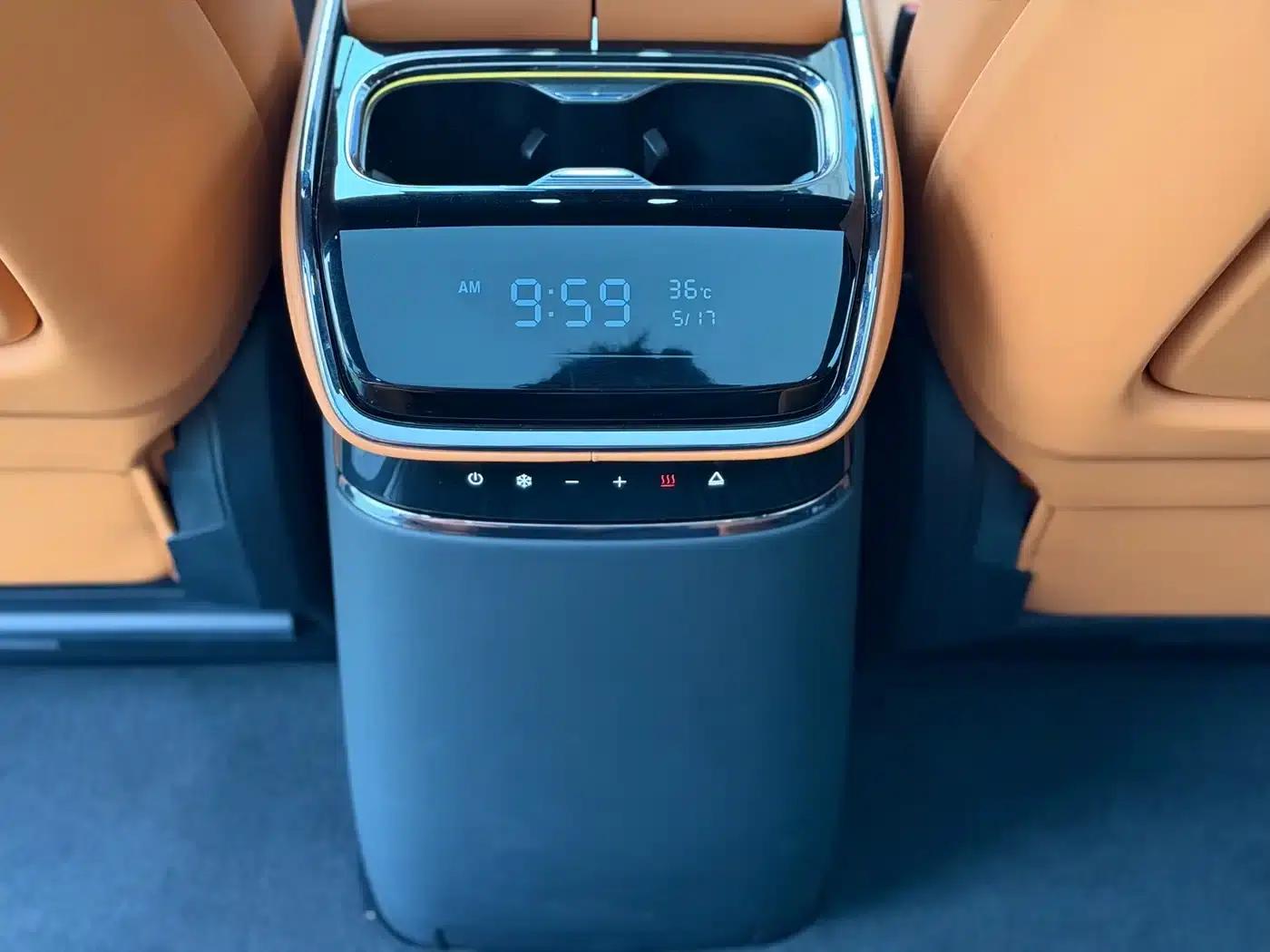 Wingzhen L380 2024 Model, 140-degree, 6-seater, 4WD Ultra — миниатюра 20