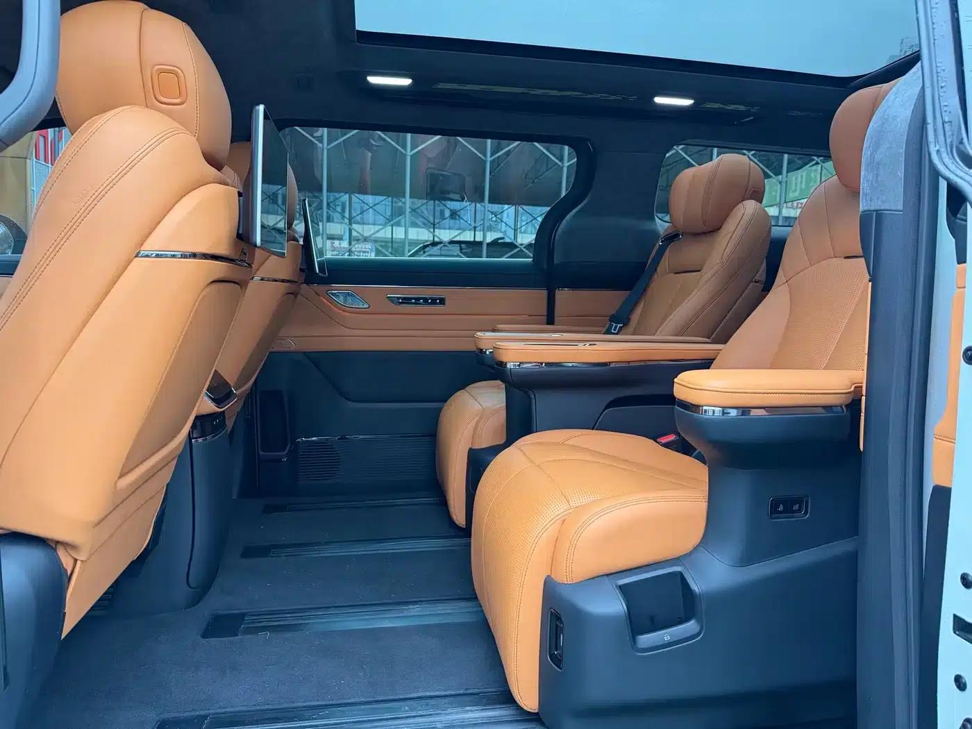 Wingzhen L380 2024 Model, 140-degree, 6-seater, 4WD Ultra — миниатюра 7