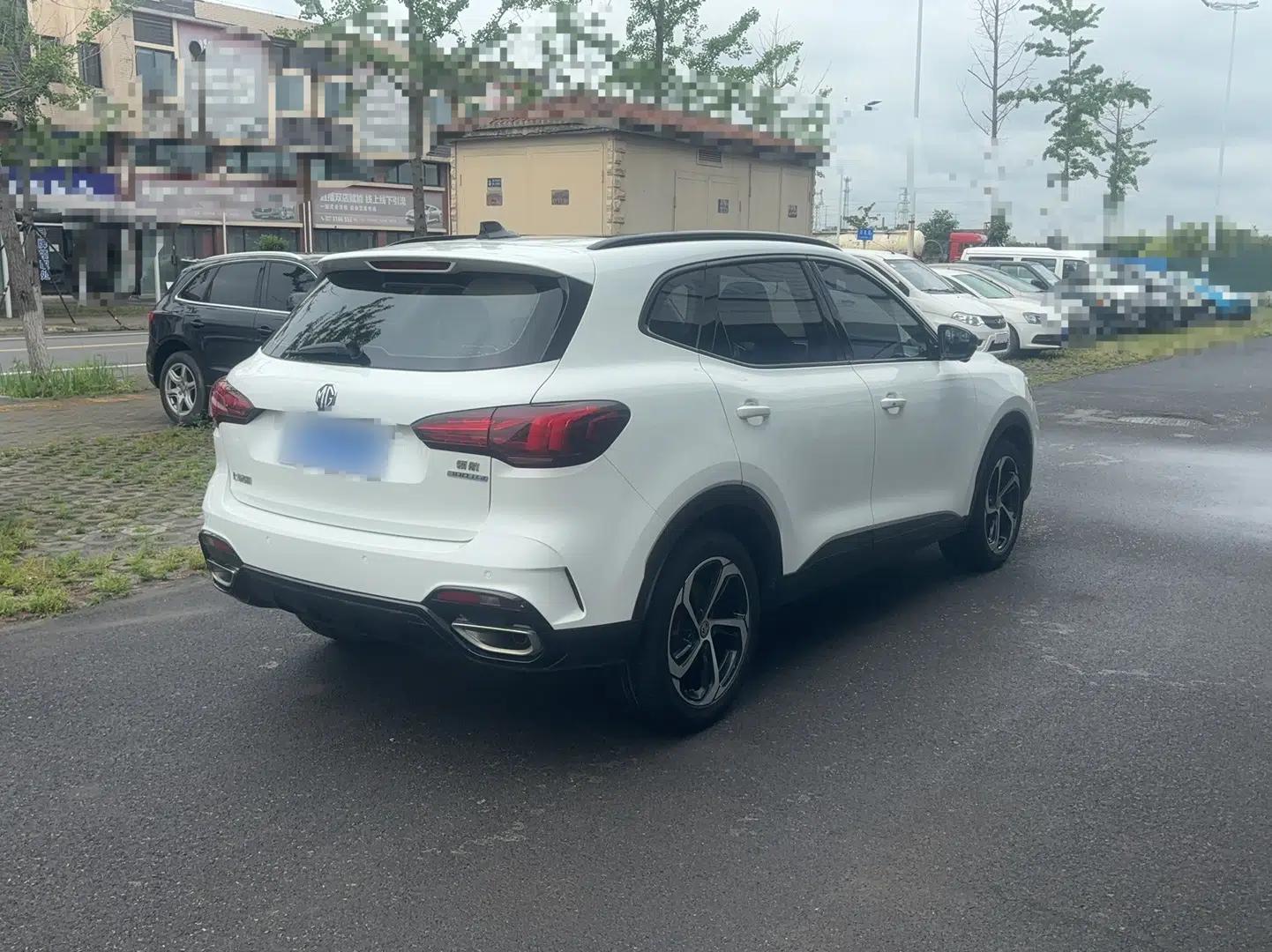 MG Pilot 2021 300TGI Automatic Two-Wheel Drive Trophy Deluxe Edition — миниатюра 4