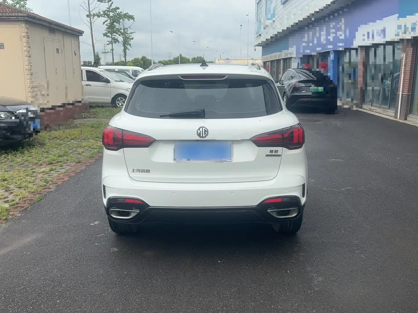 MG Pilot 2021 300TGI Automatic Two-Wheel Drive Trophy Deluxe Edition — миниатюра 5
