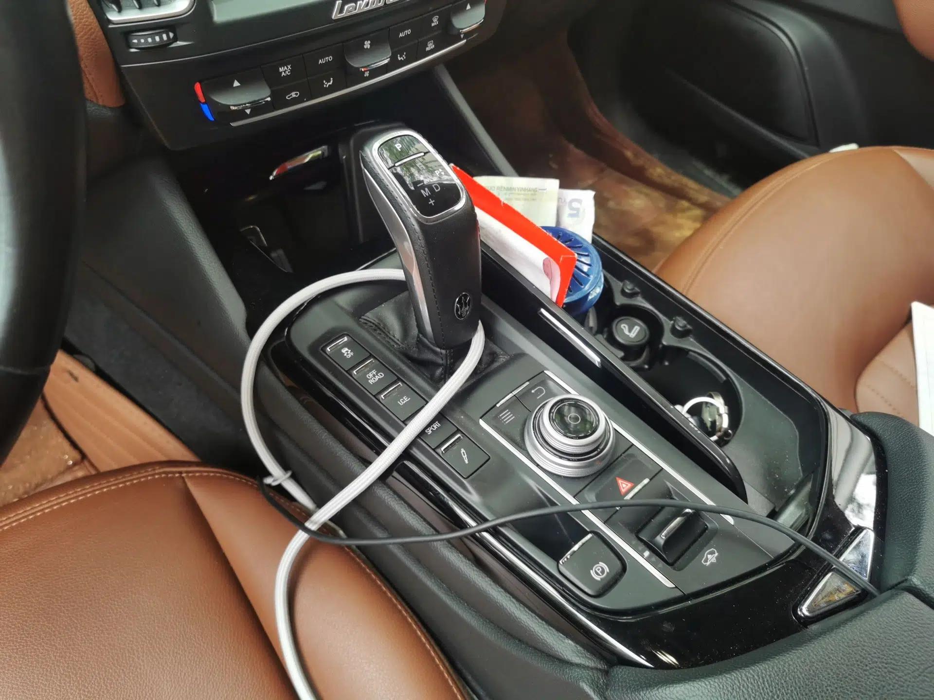 Maserati Levante 2020 3.0T Standard Edition — миниатюра 15