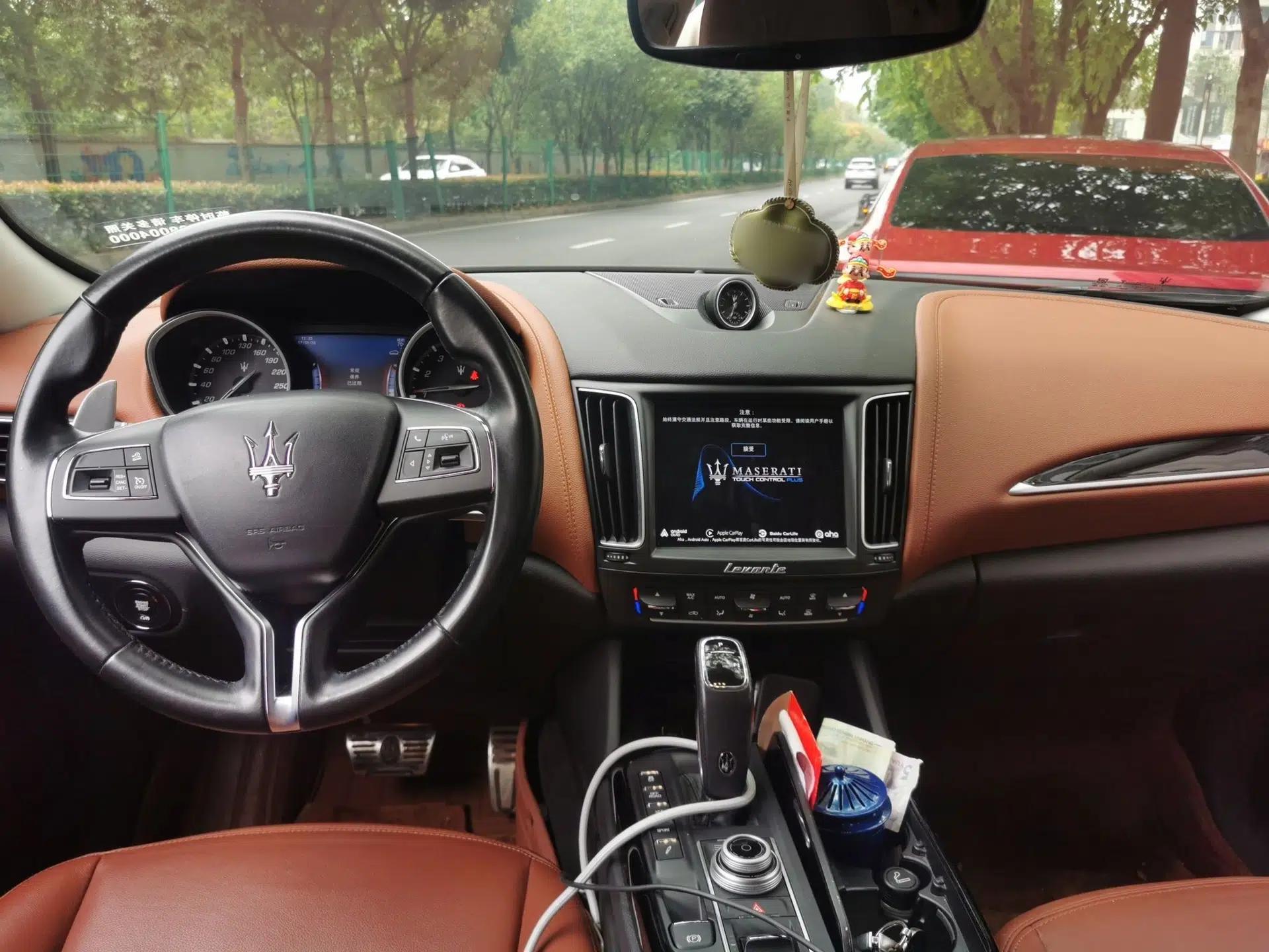 Maserati Levante 2020 3.0T Standard Edition — миниатюра 10