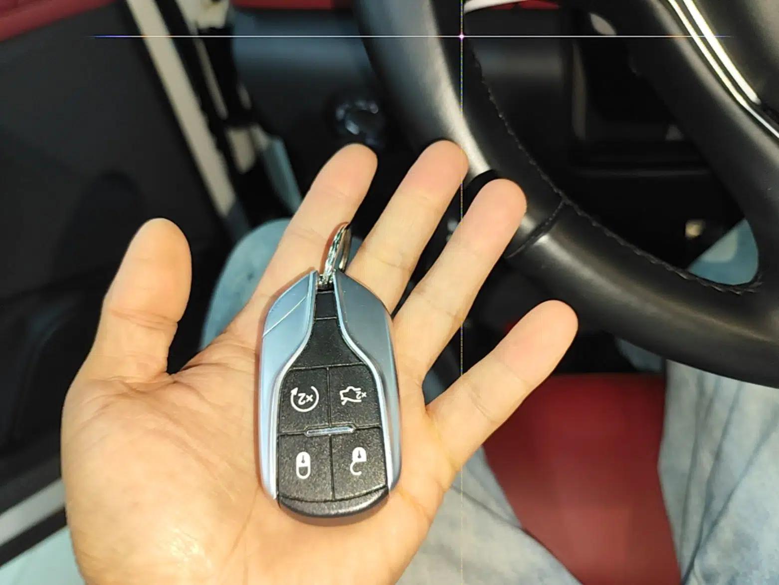 Maserati Levante 2021 3.0T Standard Edition — миниатюра 12