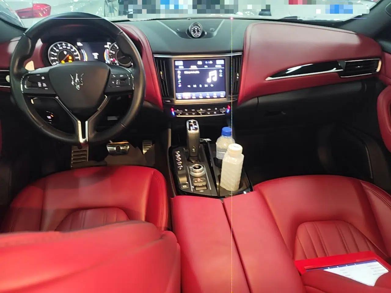 Maserati Levante 2021 3.0T Standard Edition — миниатюра 13