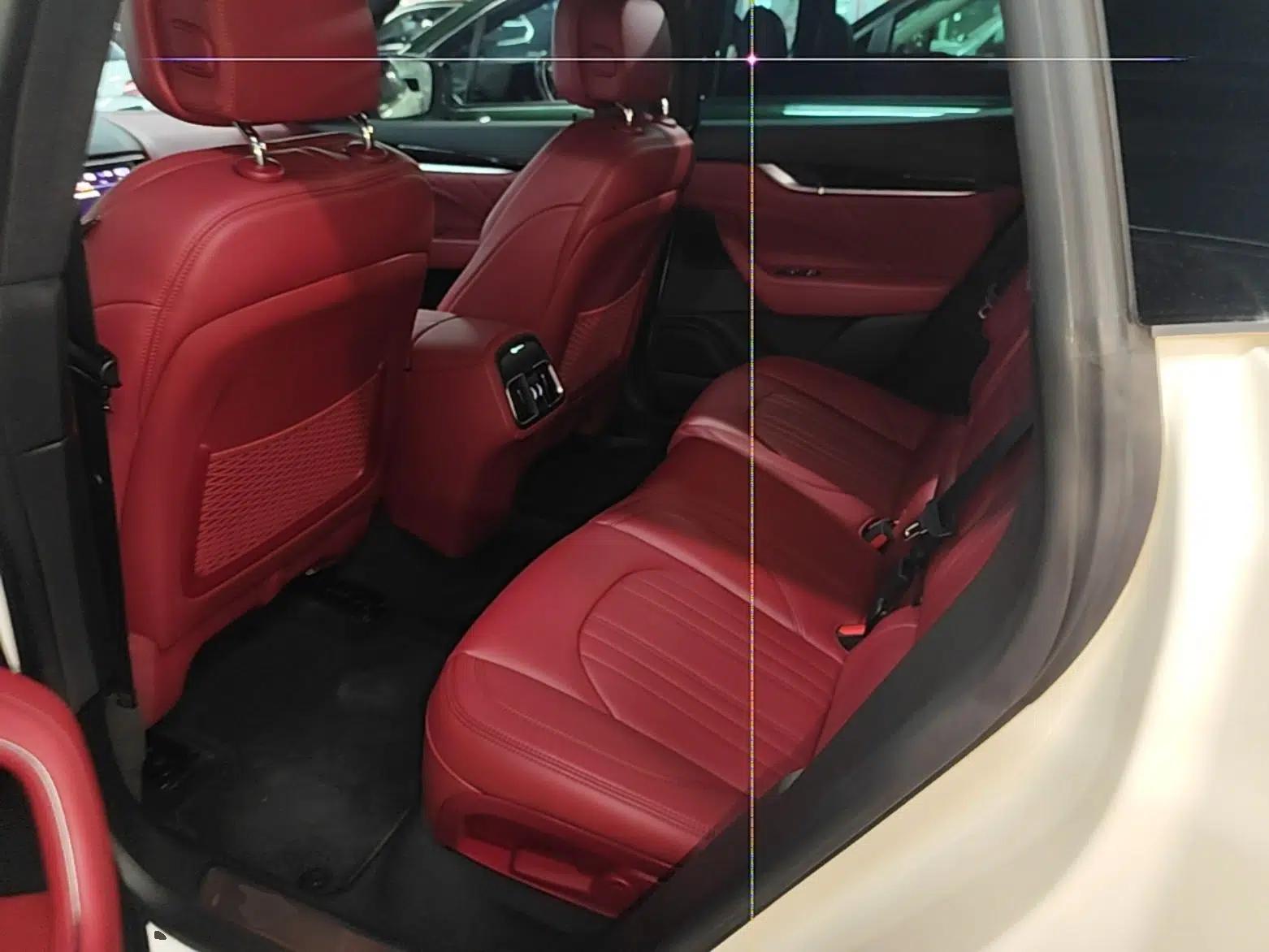 Maserati Levante 2021 3.0T Standard Edition — миниатюра 20