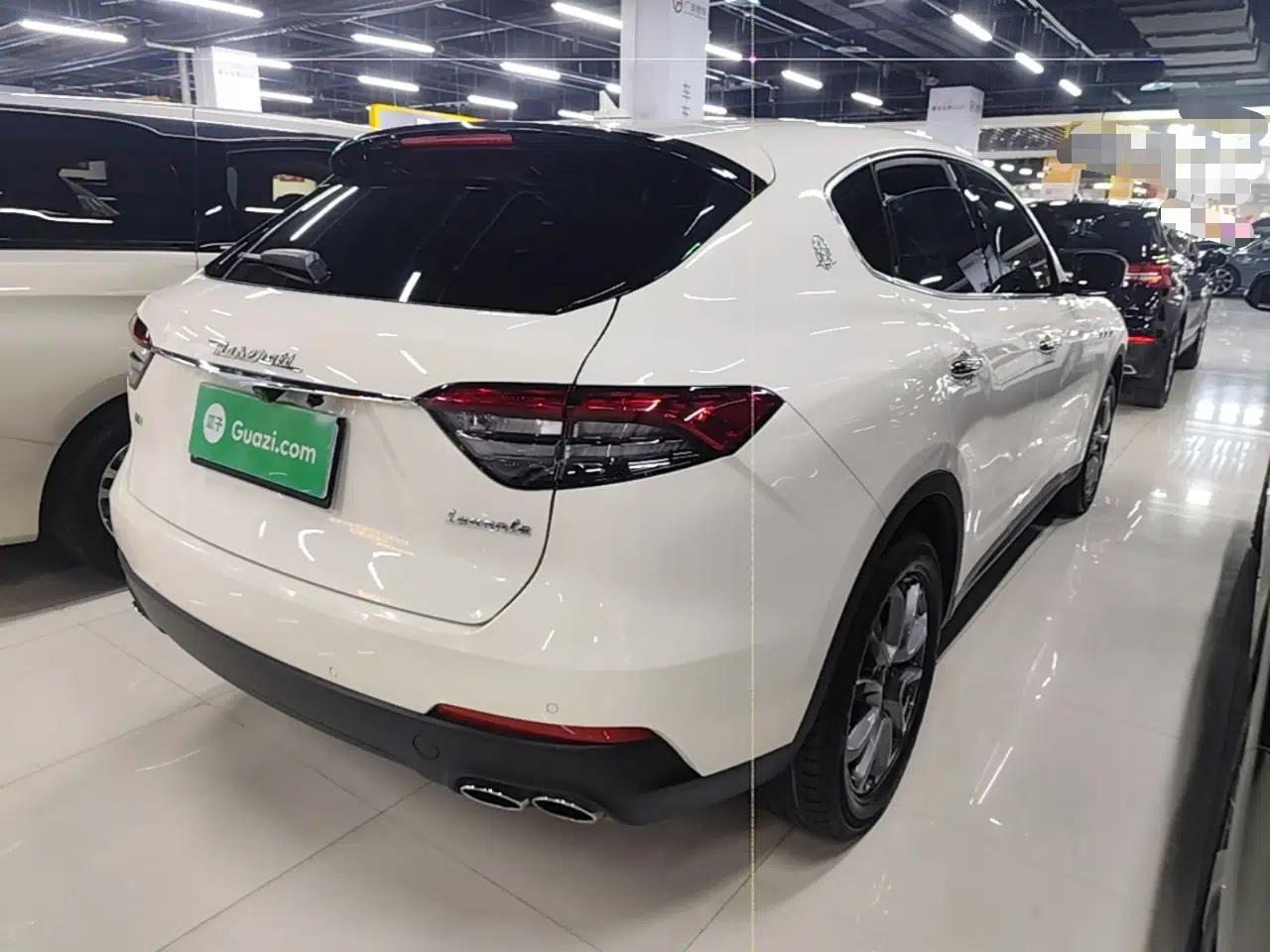 Maserati Levante 2021 3.0T Standard Edition — миниатюра 6