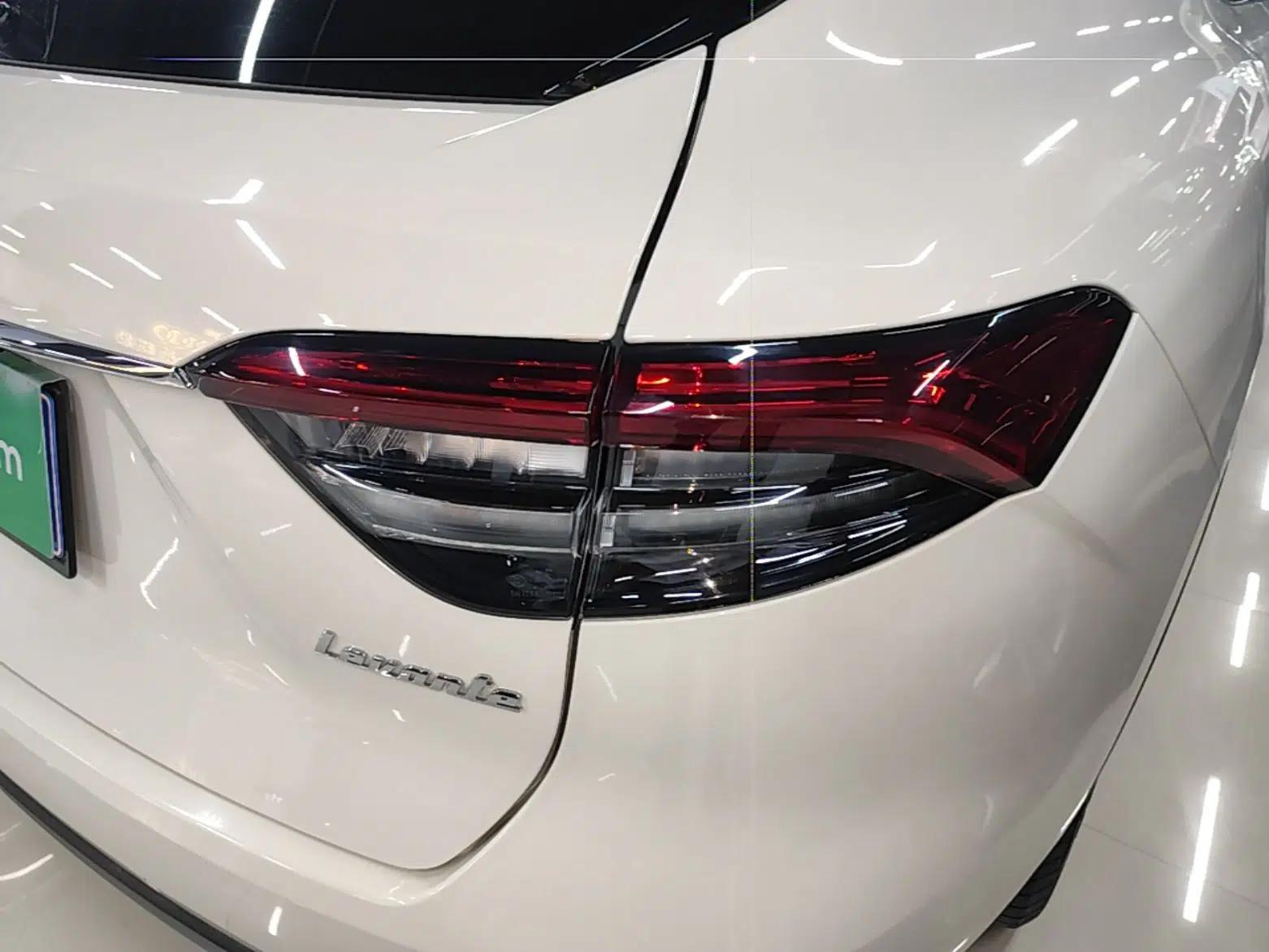 Maserati Levante 2021 3.0T Standard Edition — миниатюра 7