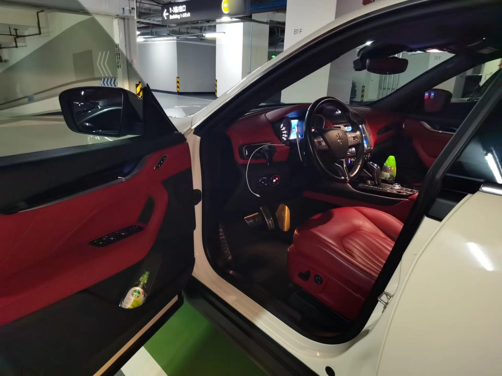 Maserati Levante 2019 3.0T Standard Version China VI — миниатюра 17