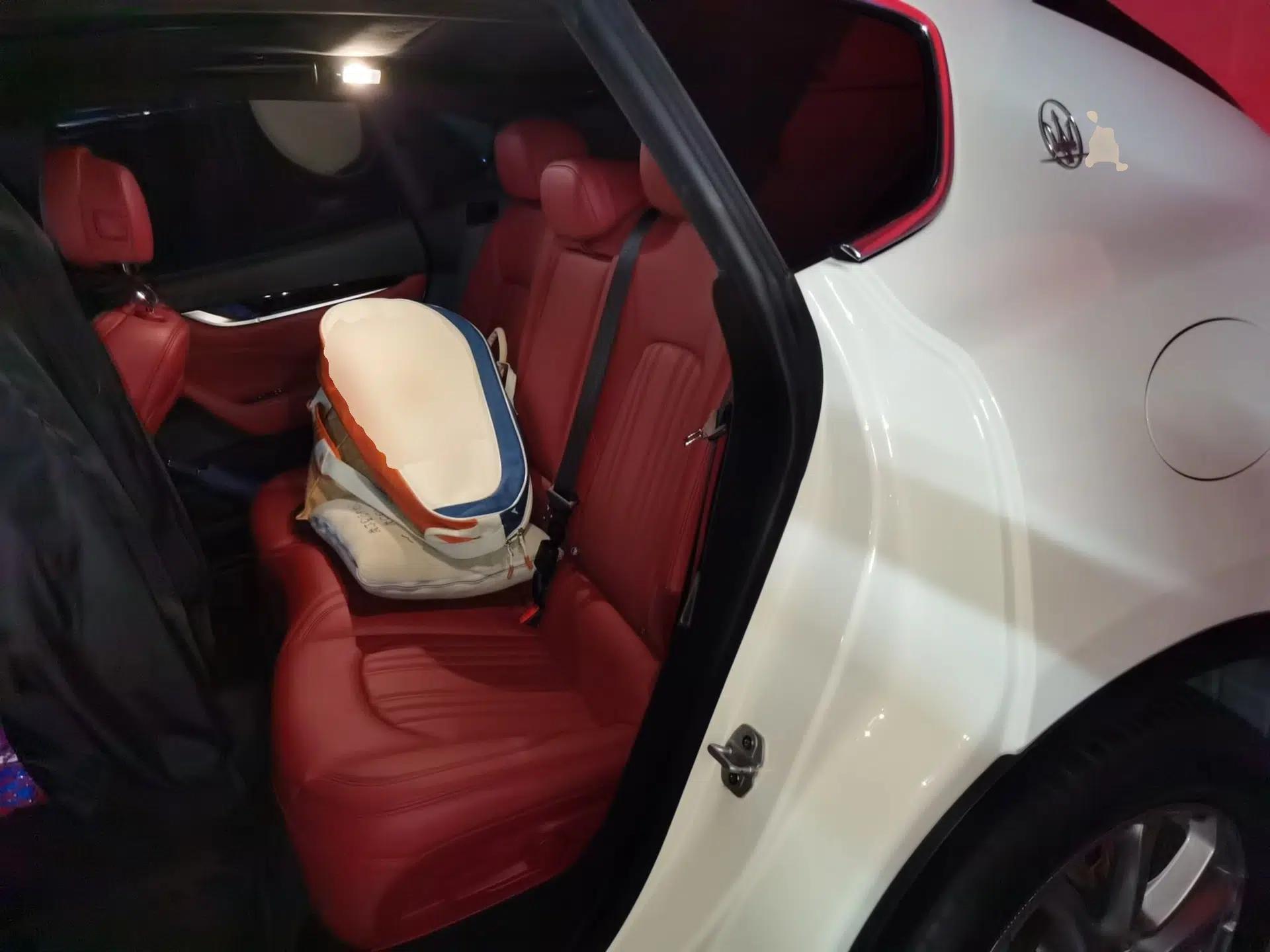 Maserati Levante 2019 3.0T Standard Version China VI — миниатюра 18