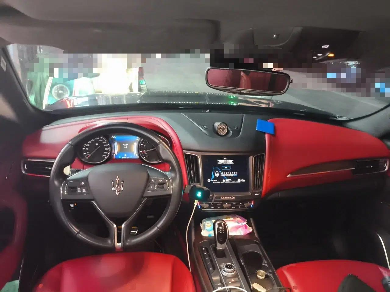 Maserati Levante 2016 3.0T Standard Edition — миниатюра 10