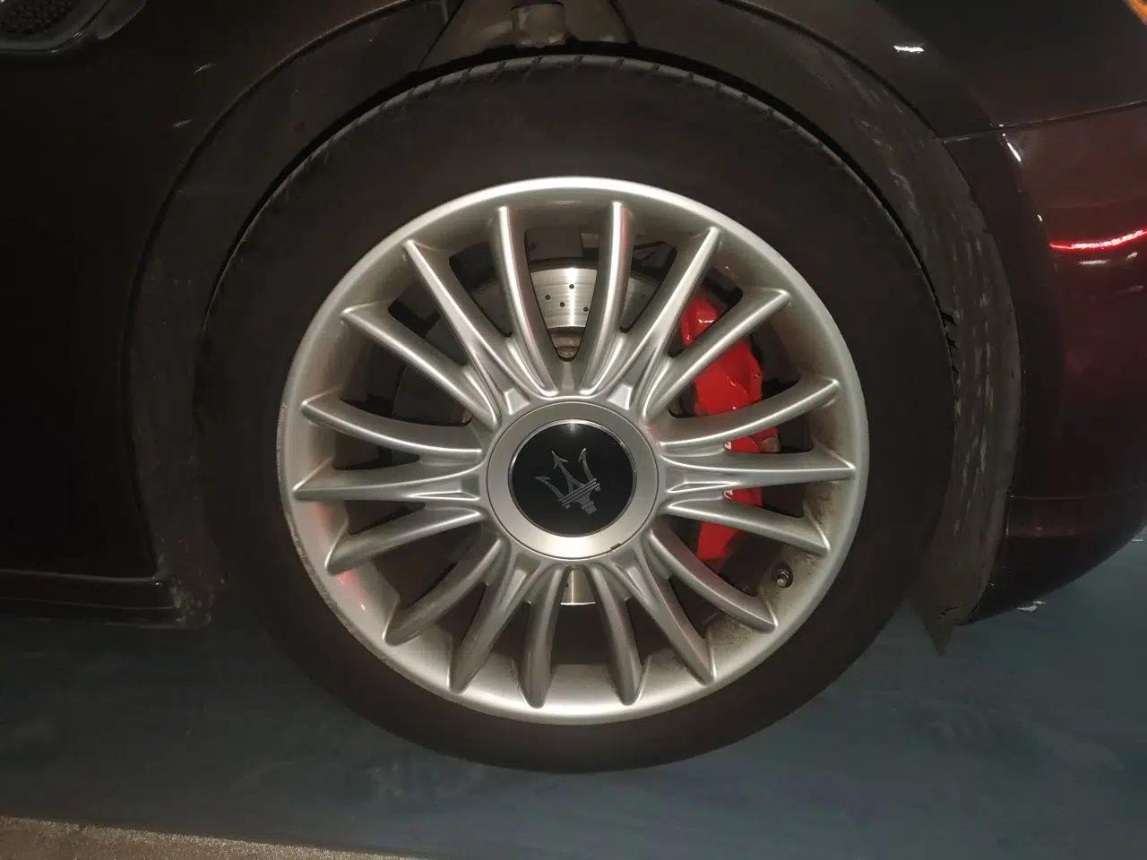 Maserati President 2013 3.0T Standard Model — миниатюра 8