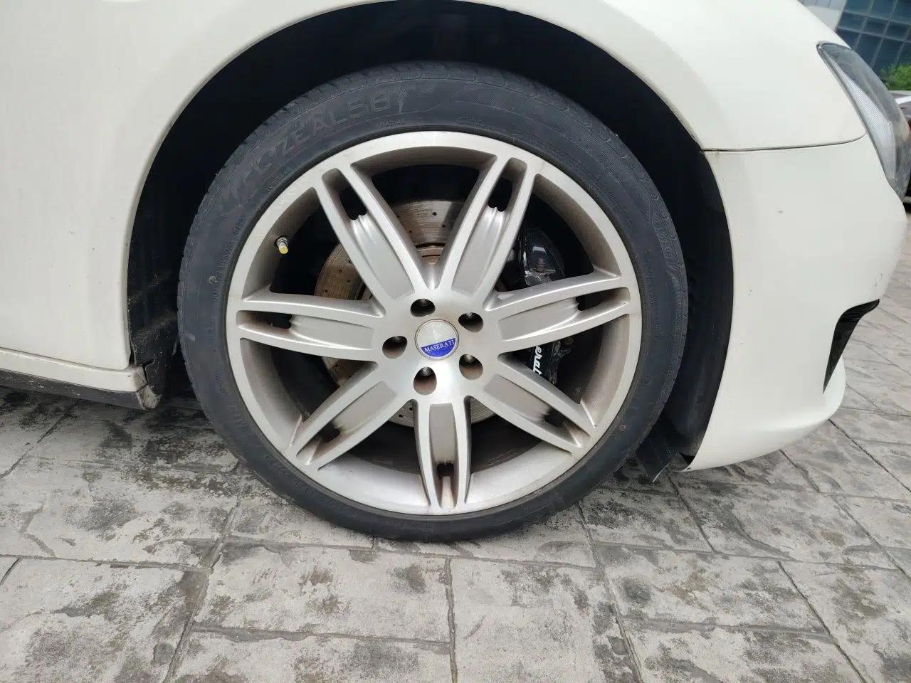 Maserati President 2013 3.0T Standard Model — миниатюра 8