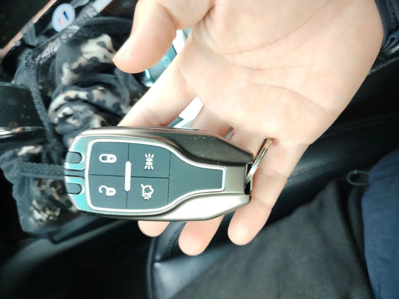 Maserati President 2013 3.0T Standard Model — миниатюра 9