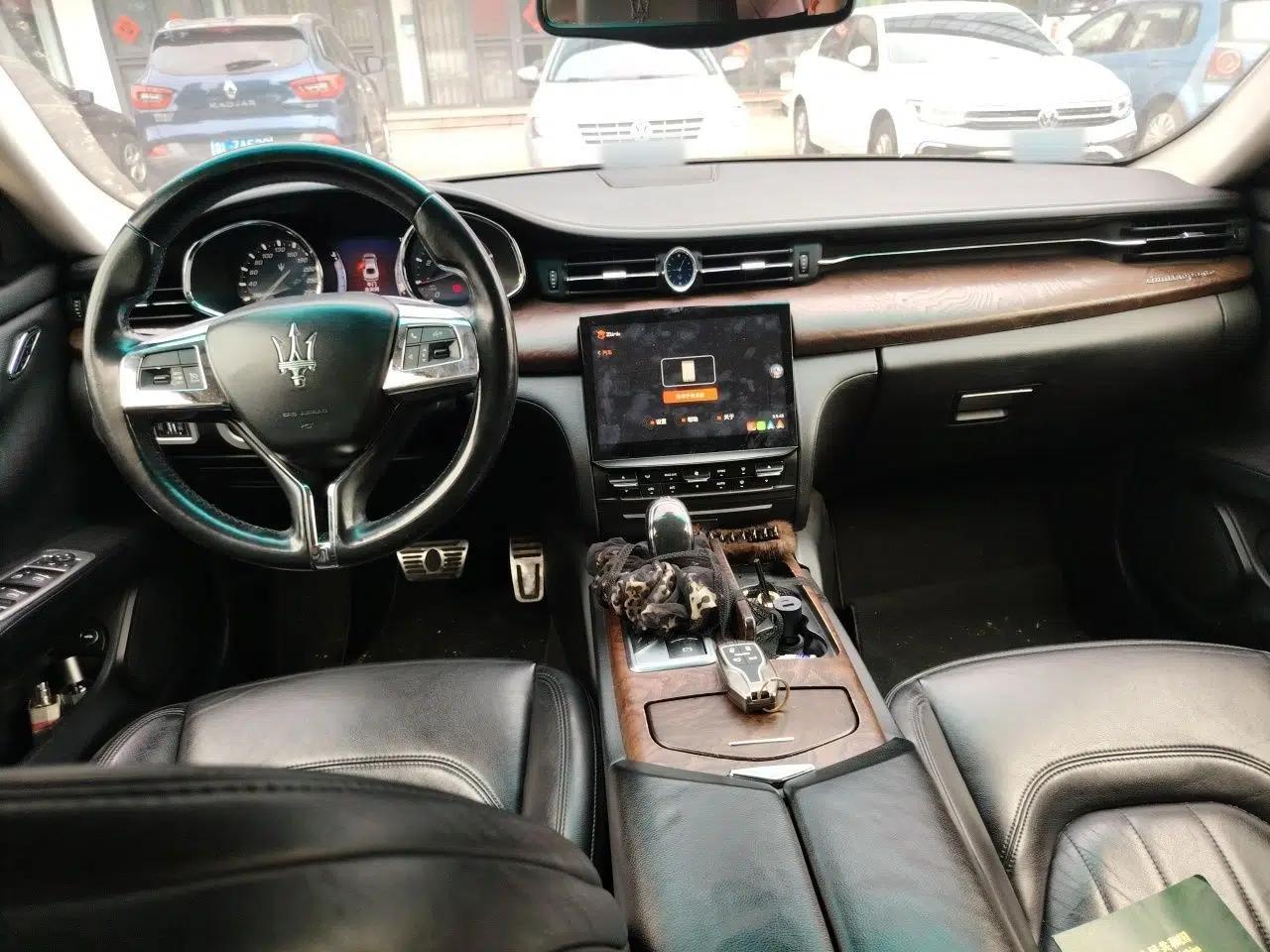 Maserati President 2013 3.0T Standard Model — миниатюра 10