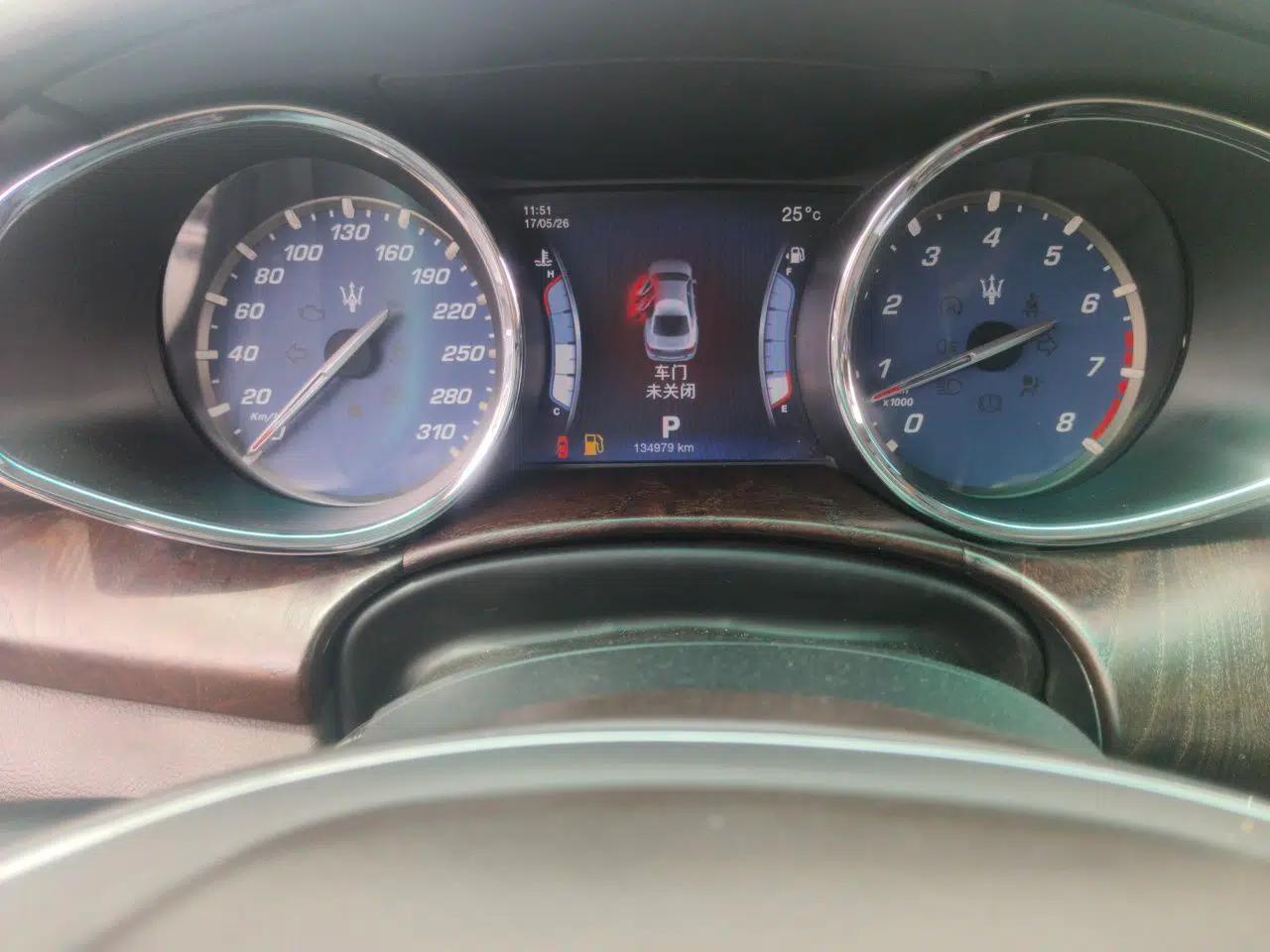 Maserati President 2013 3.0T Standard Model — миниатюра 13