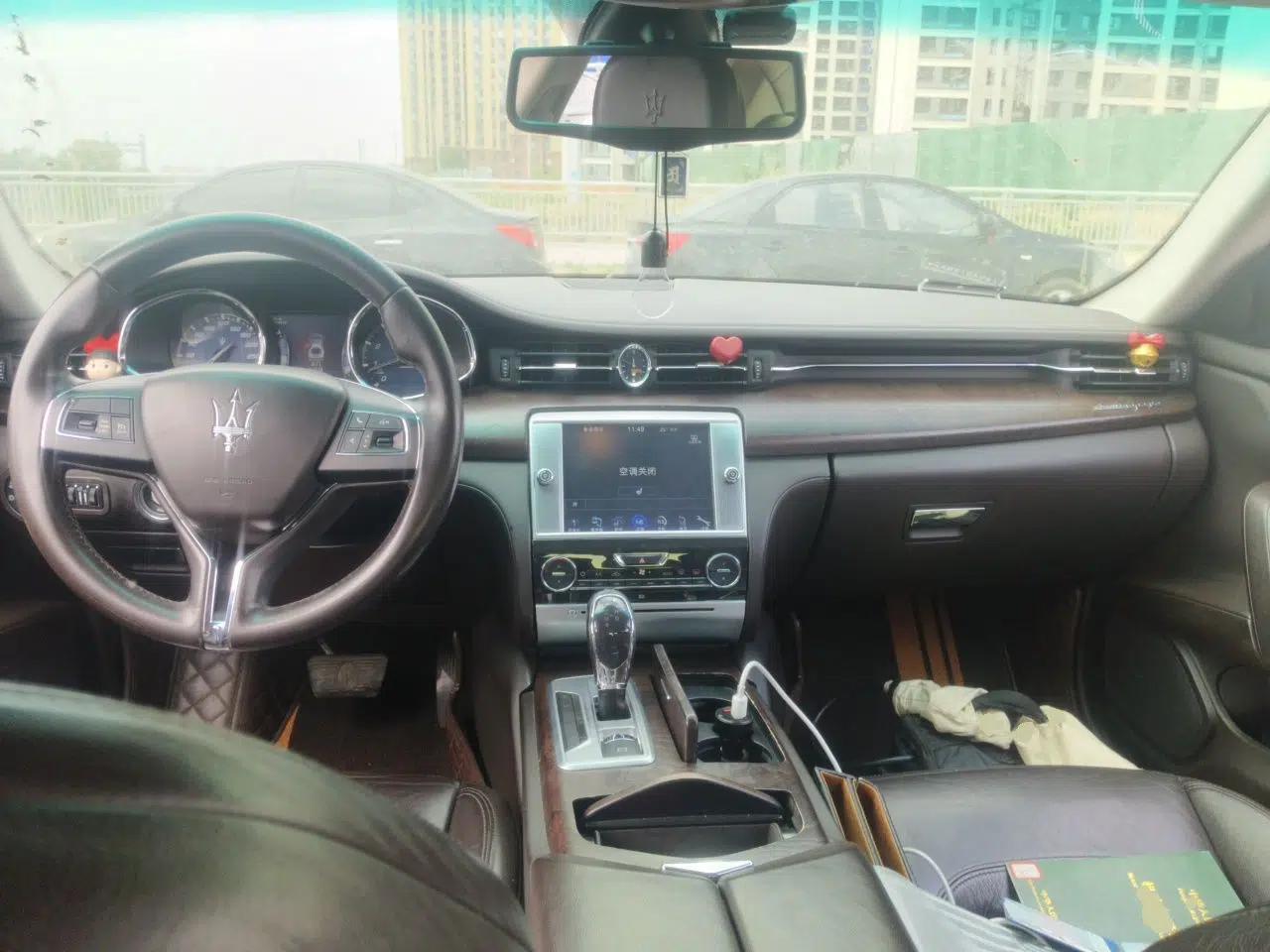 Maserati President 2013 3.0T Standard Model — миниатюра 10