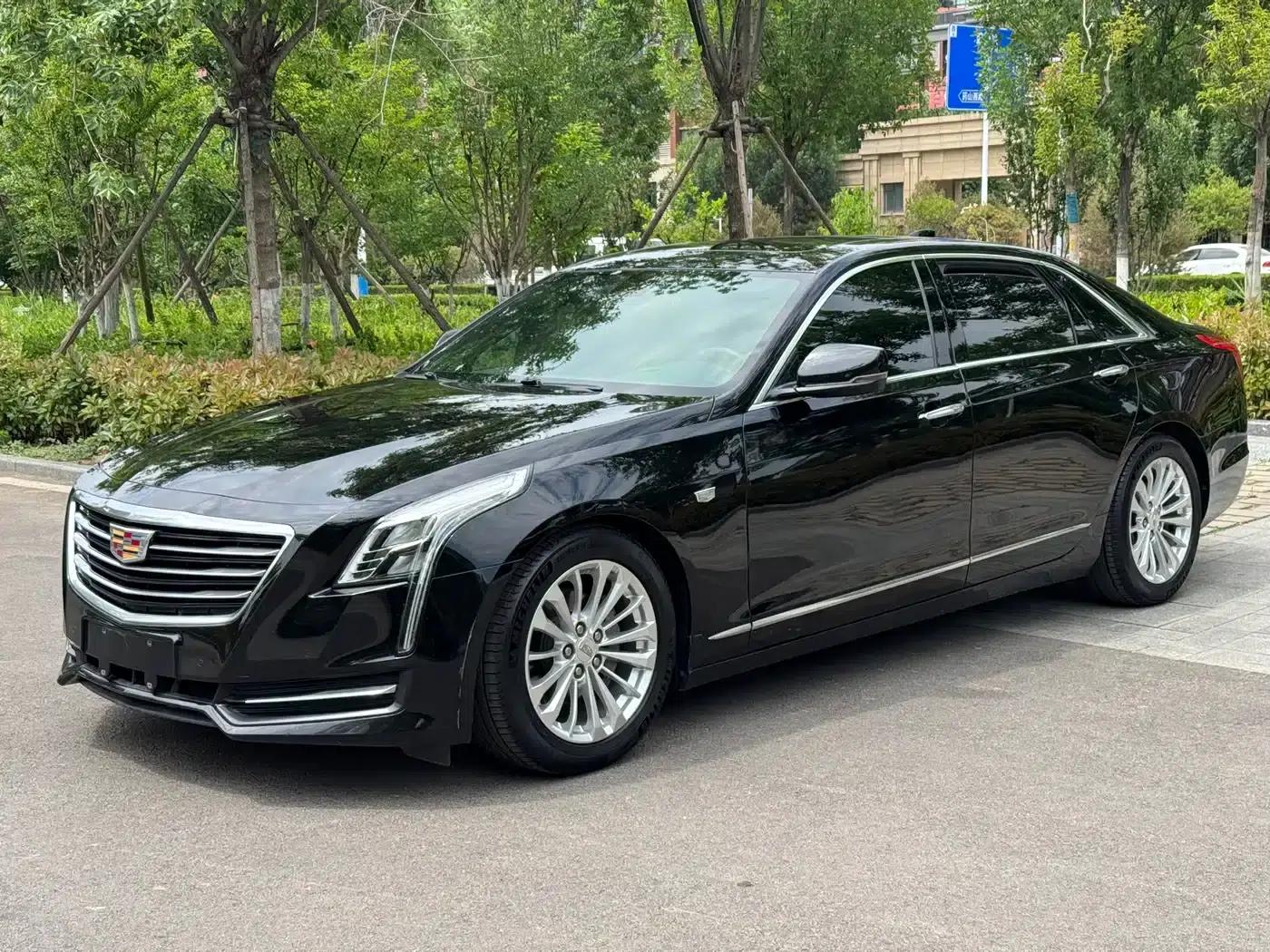 2016 Cadillac CT6 28T Luxury — миниатюра 1