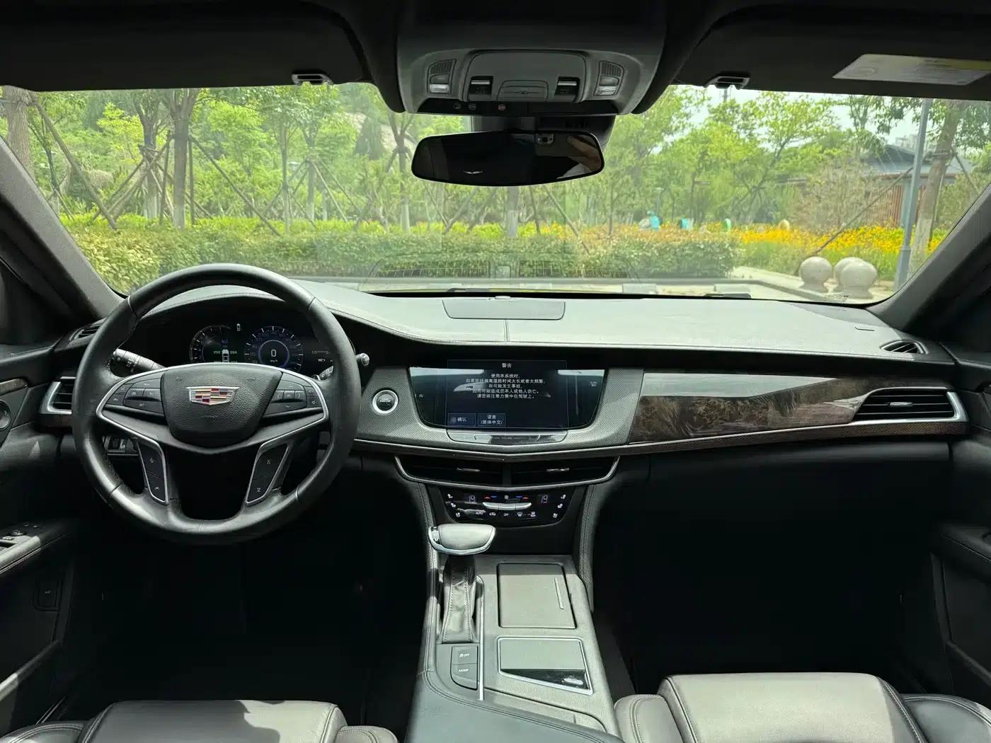 2016 Cadillac CT6 28T Luxury — миниатюра 14