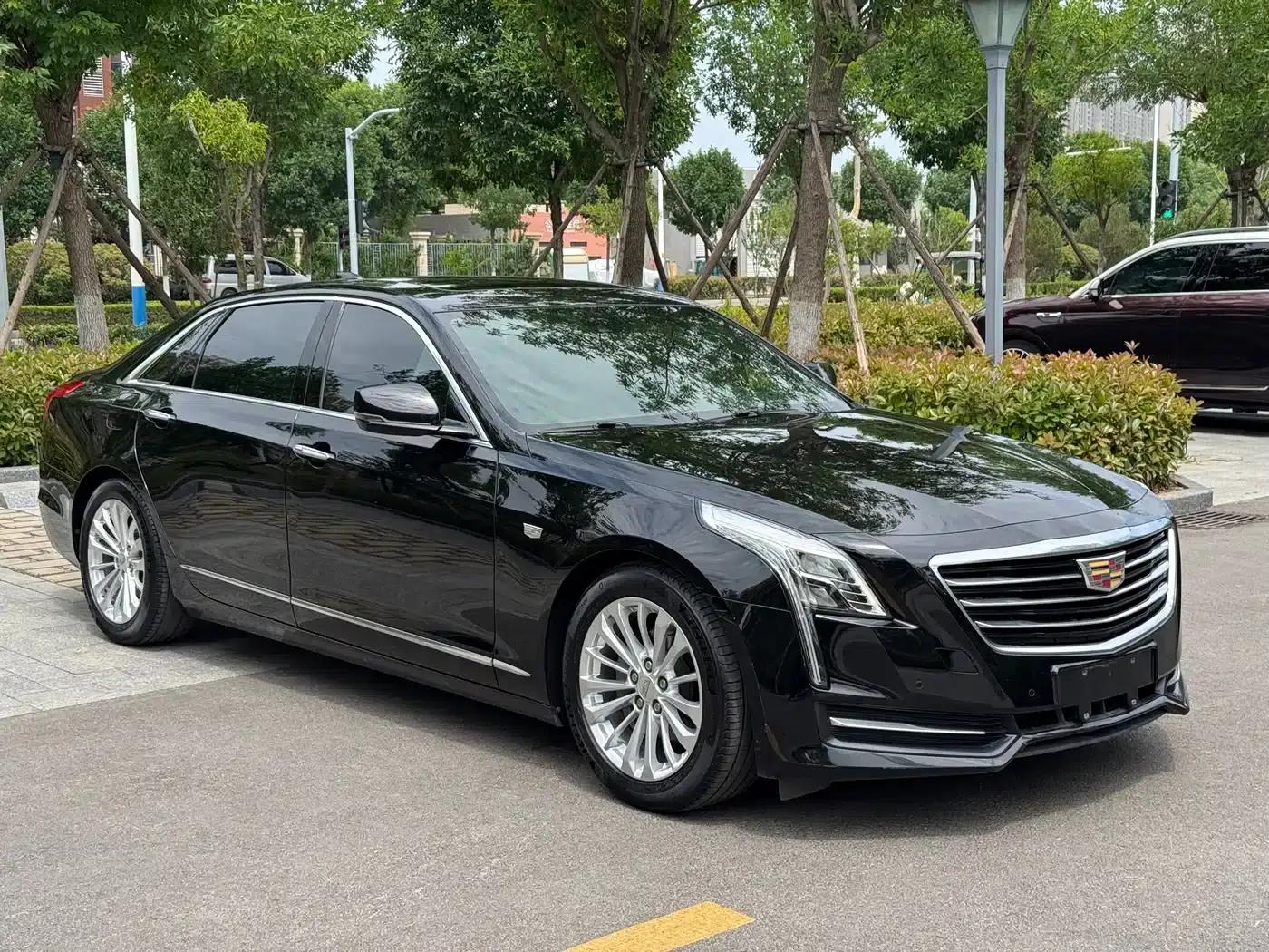 2016 Cadillac CT6 28T Luxury — миниатюра 3