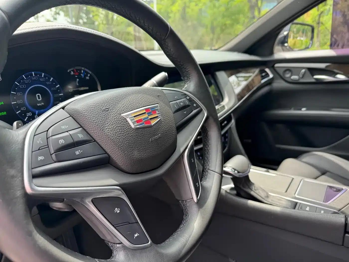 2016 Cadillac CT6 28T Luxury — миниатюра 8