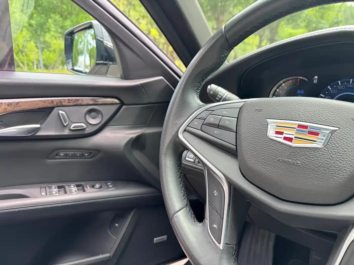 2016 Cadillac CT6 28T Luxury — миниатюра 10