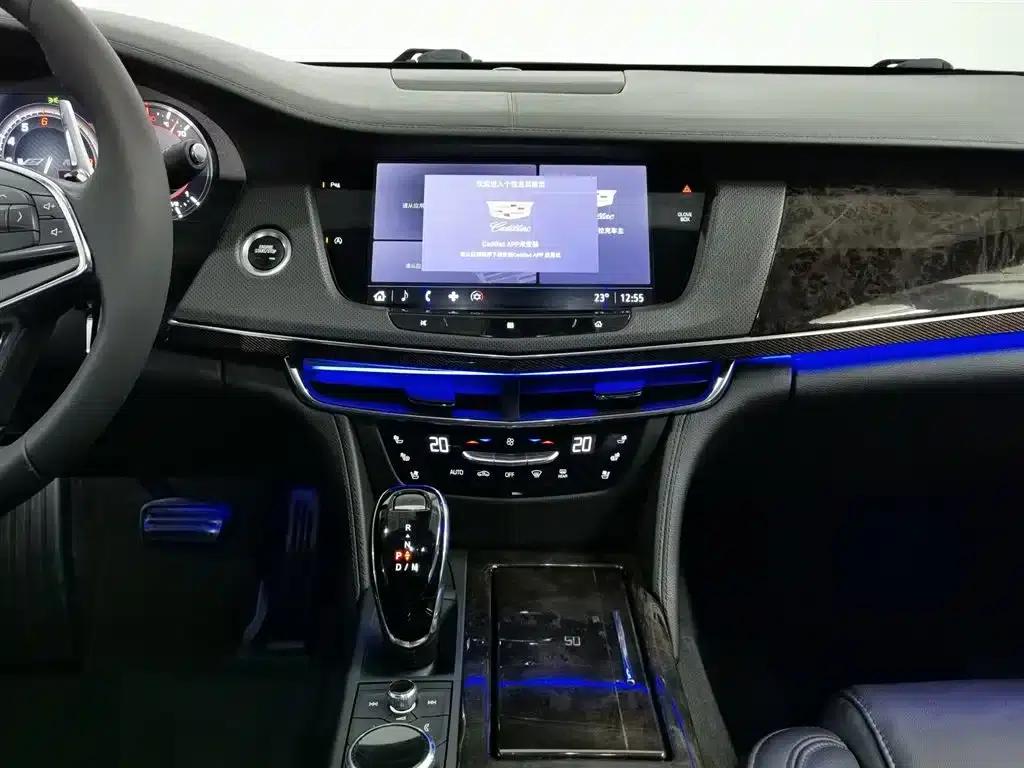 2021 Cadillac CT6 28T Luxury — миниатюра 12