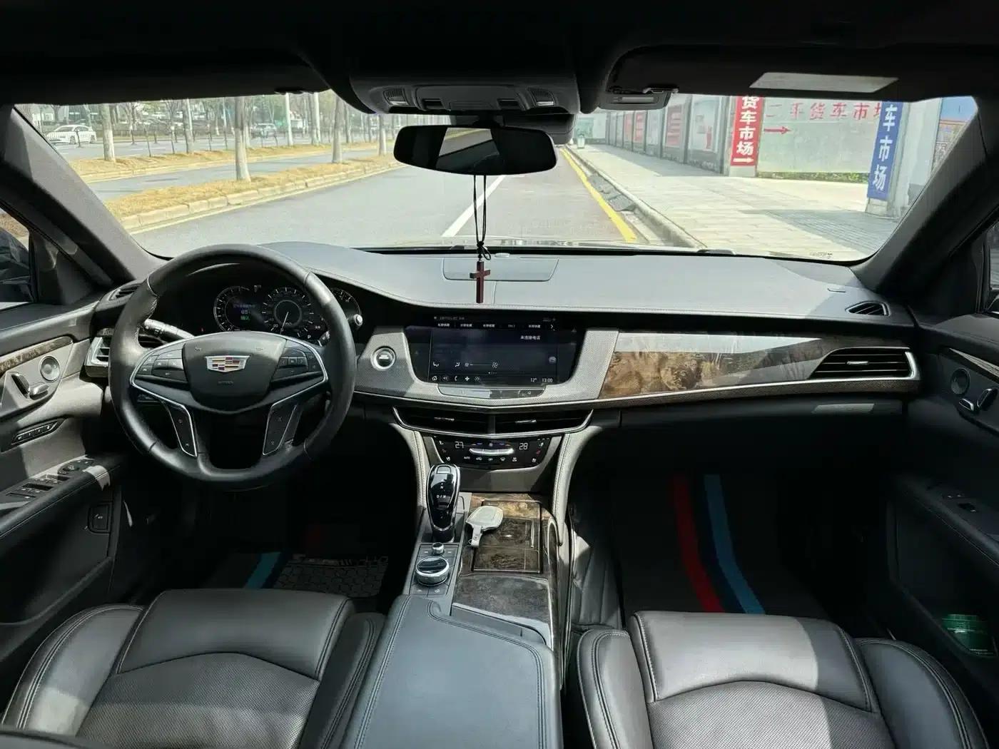 2021 Cadillac CT6 28T Luxury — миниатюра 5