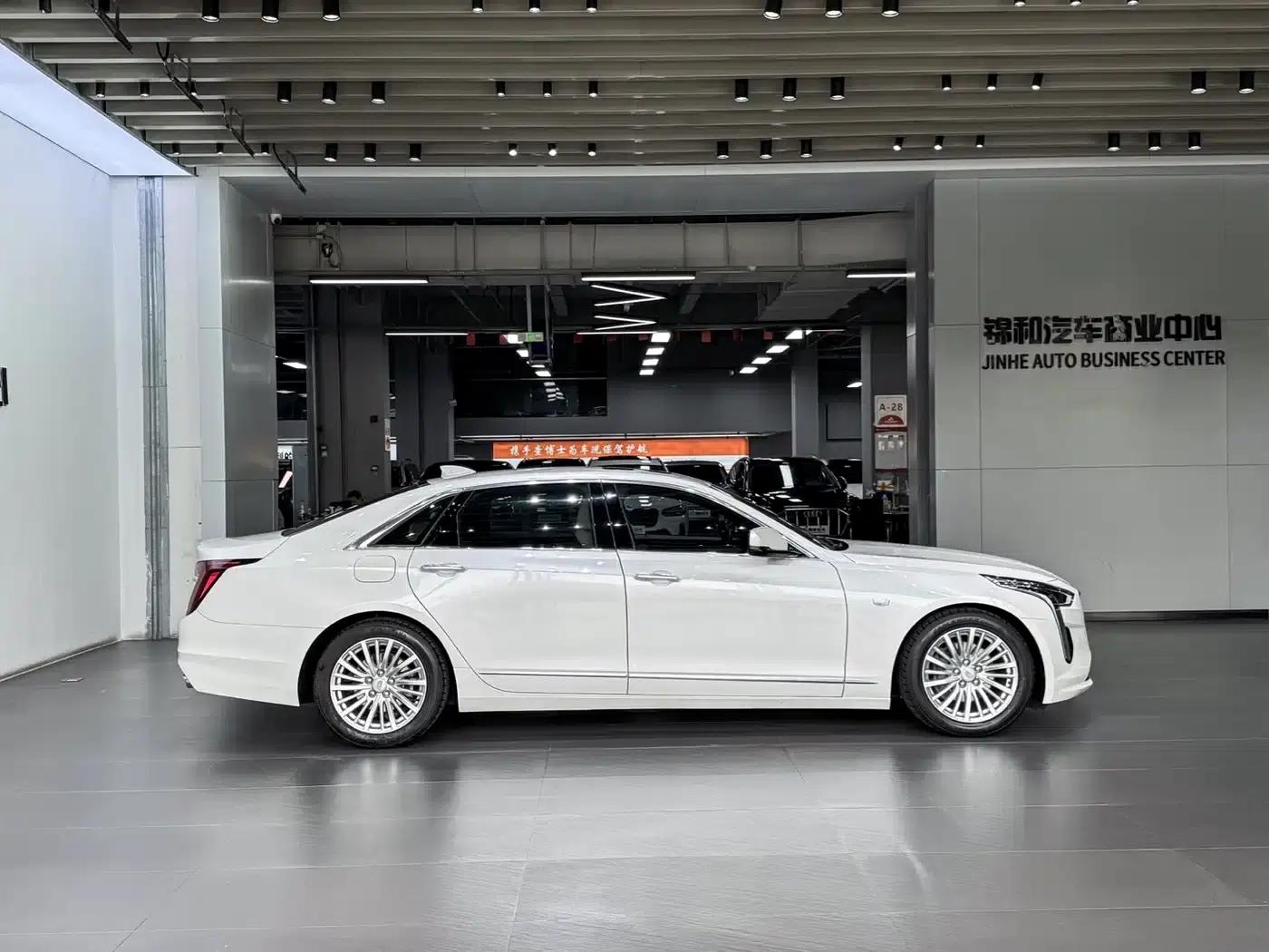 Cadillac CT6 2021 28T Fashion Edition — миниатюра 15