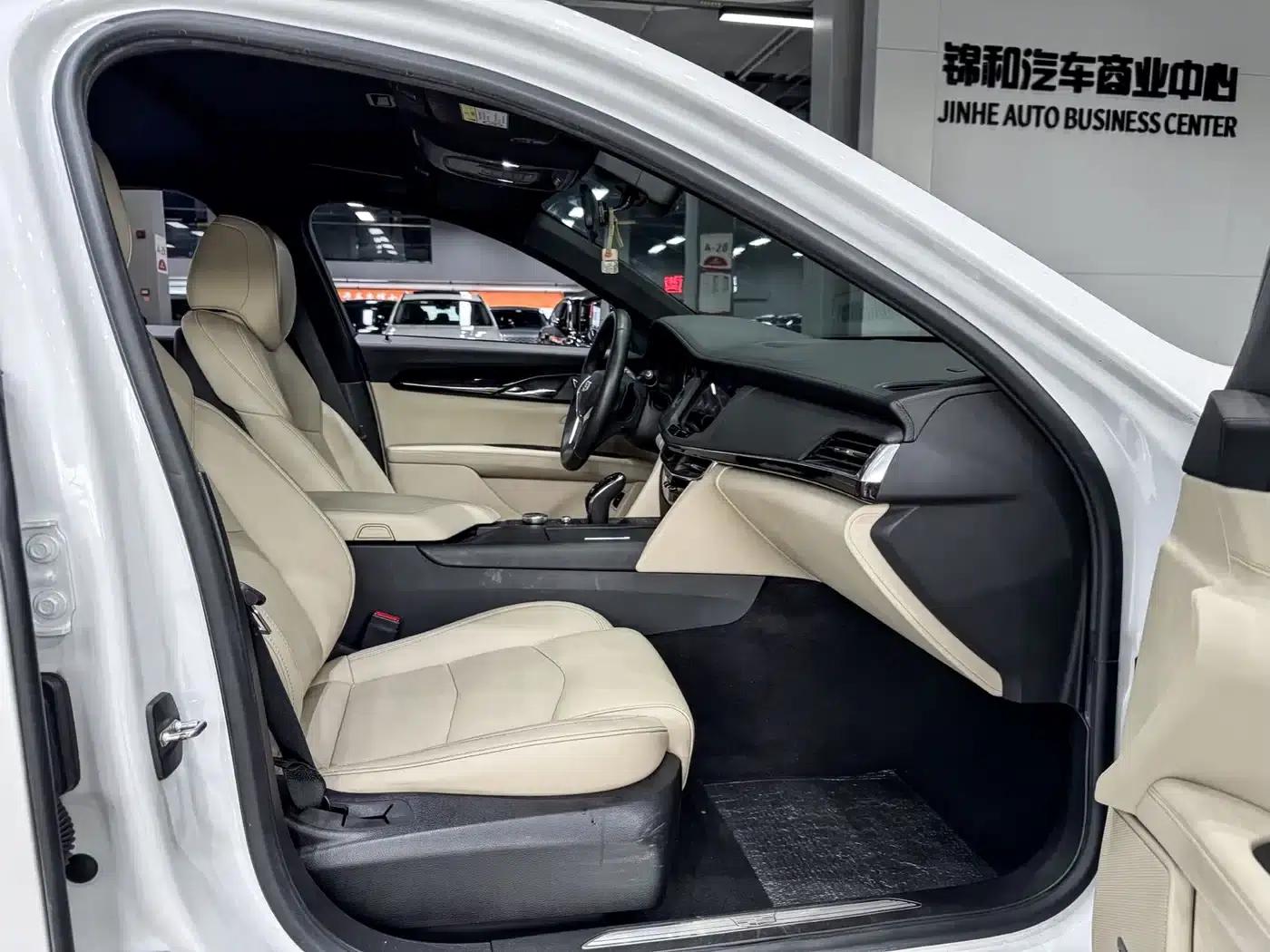 Cadillac CT6 2021 28T Fashion Edition — миниатюра 6