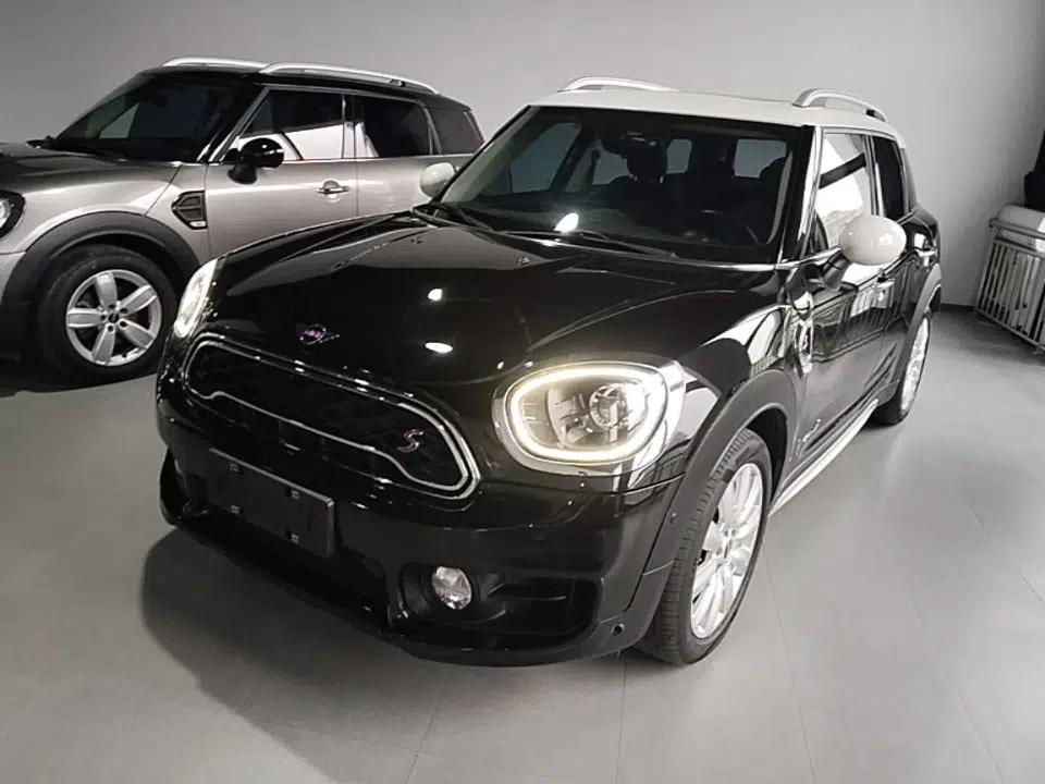 MINI Countryman 2019 2.0T COOPER S ALL4 Classic Edition — миниатюра 1