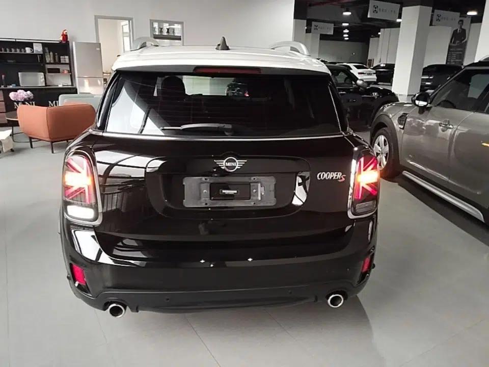 MINI Countryman 2019 2.0T COOPER S ALL4 Classic Edition — миниатюра 5
