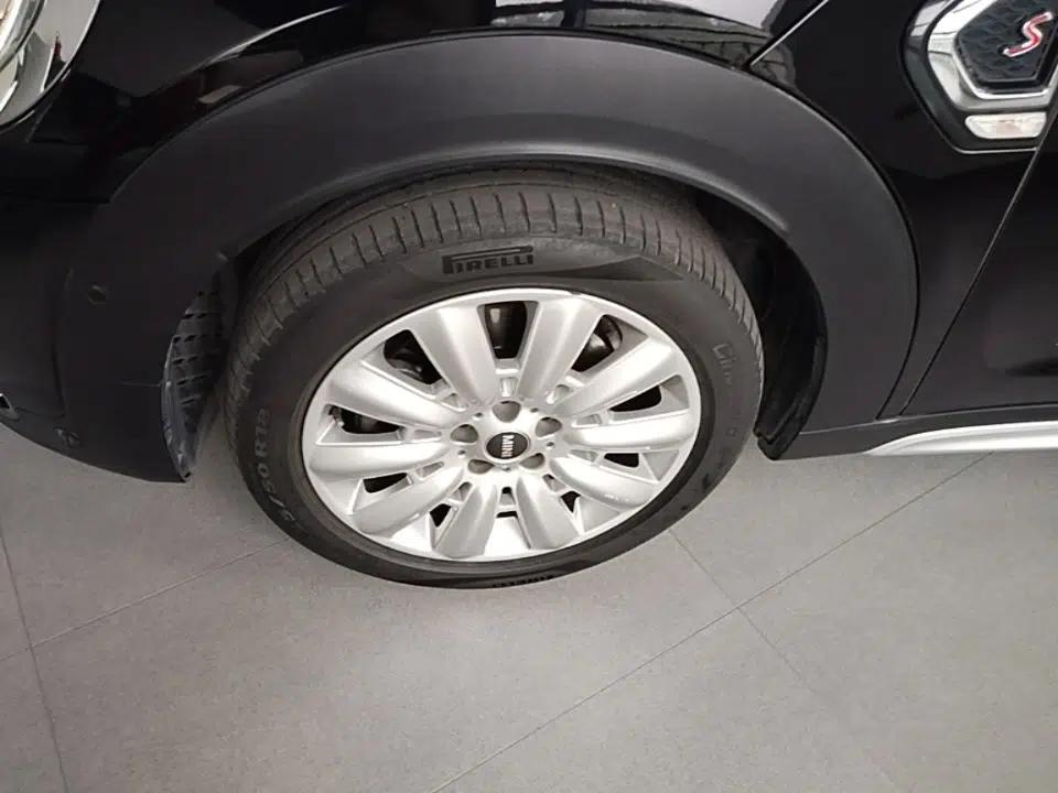 MINI Countryman 2019 2.0T COOPER S ALL4 Classic Edition — миниатюра 8