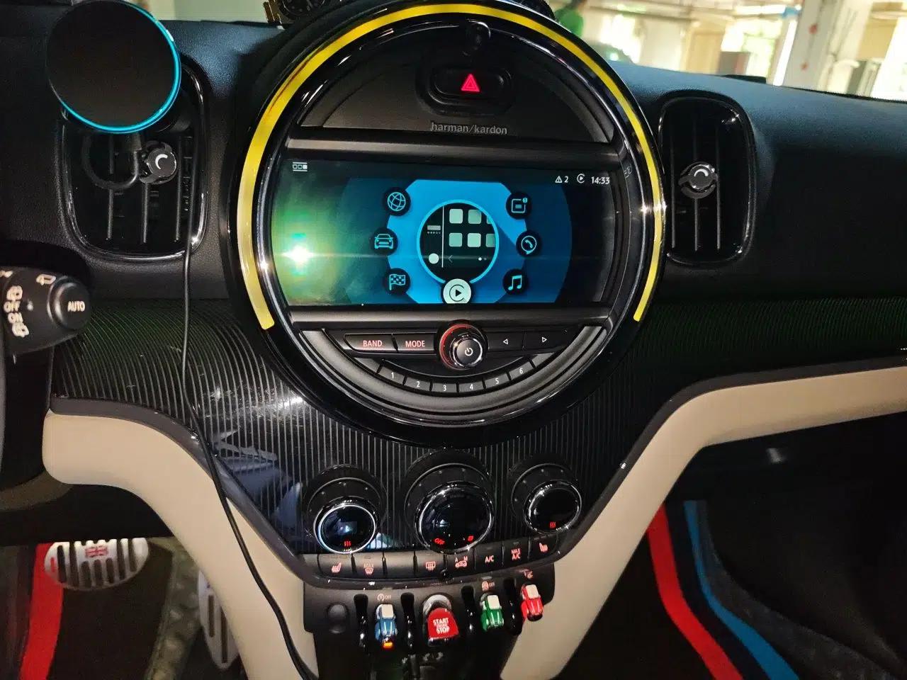 MINI Countryman 2017 2.0T COOPER S ALL4 Explorer — миниатюра 14