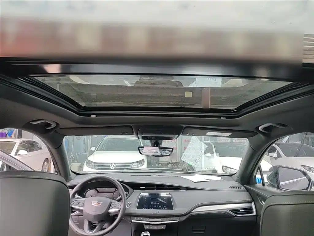 Cadillac XT4 2021 28T Two-Wheel Drive Premium Edition — миниатюра 18