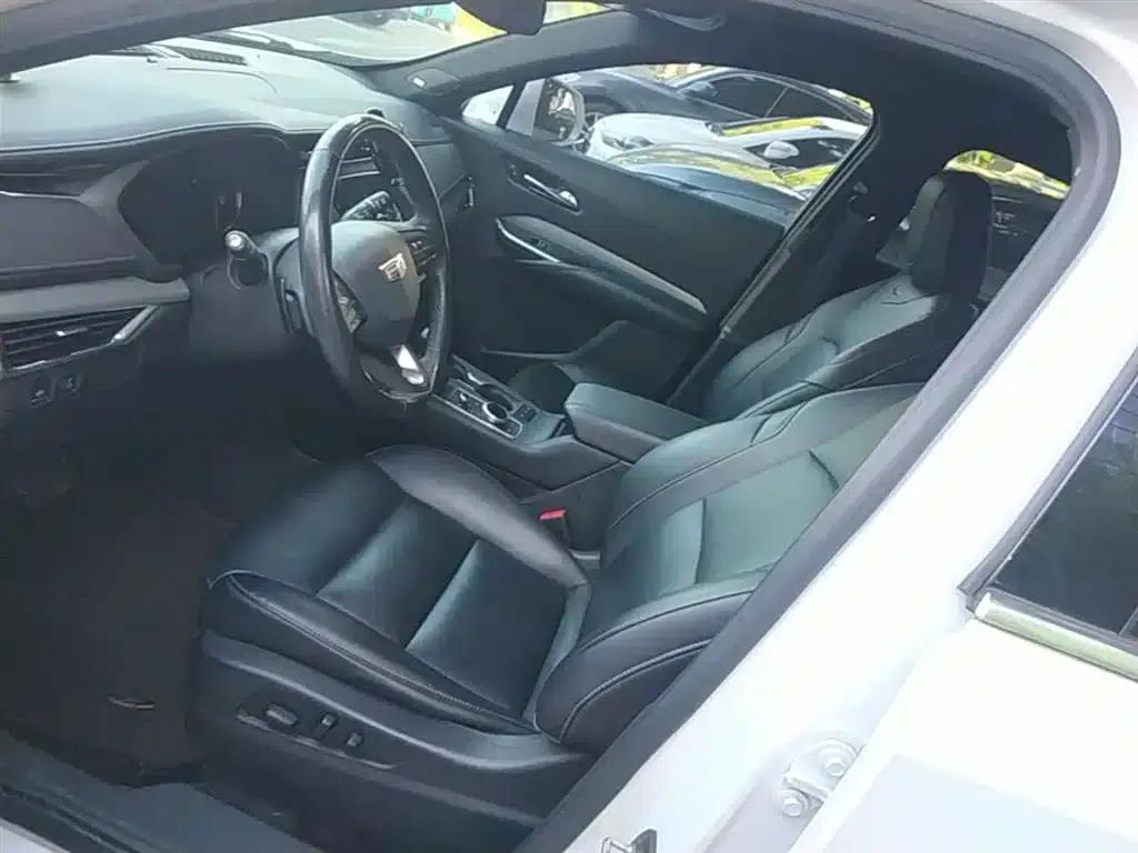 2018 Cadillac XT4 28T AWD Premium — миниатюра 15