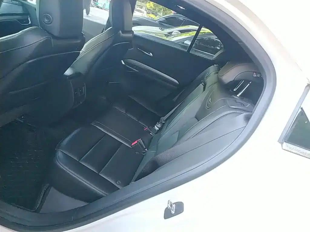 2018 Cadillac XT4 28T AWD Premium — миниатюра 17