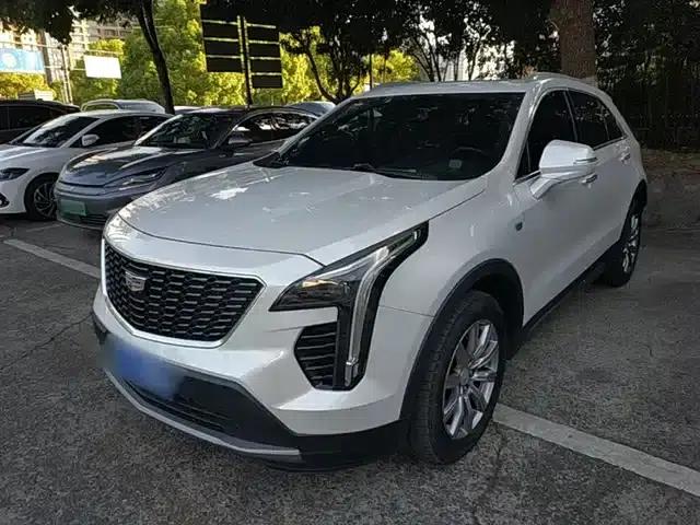2018 Cadillac XT4 28T AWD Premium