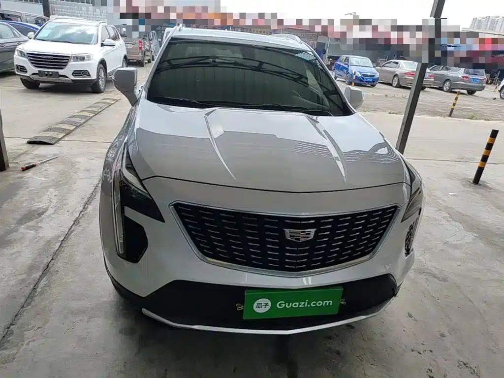 2018 Cadillac XT4 28T 2WD Luxury — миниатюра 3