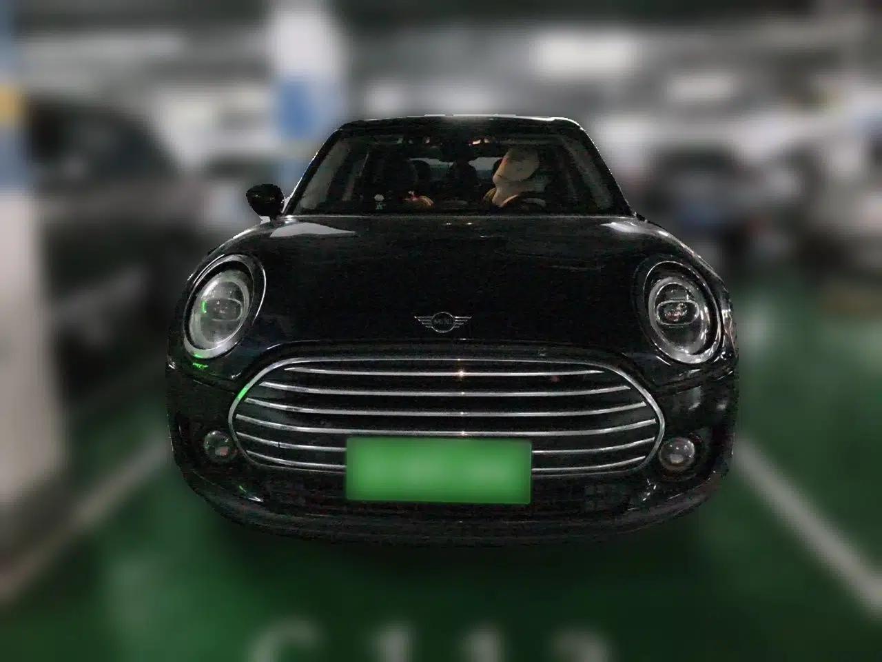 MINI Clubman 2019 1.5T COOPER Connoisseur — миниатюра 2