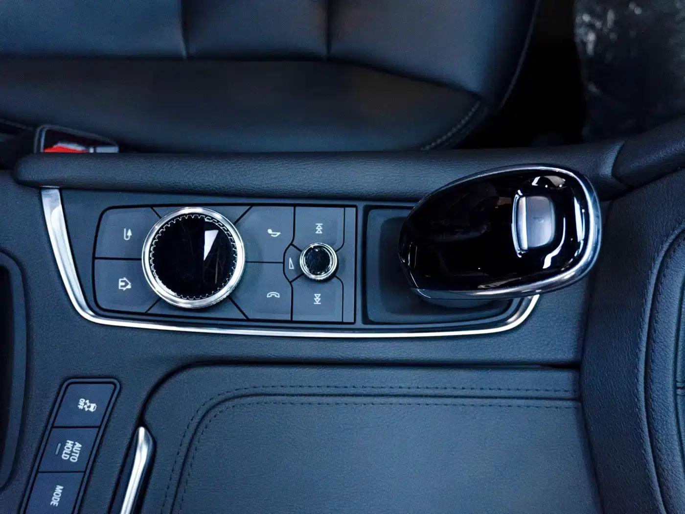 Cadillac XT6 2022 2.0T 7-seater AWD Fashion Edition — миниатюра 14