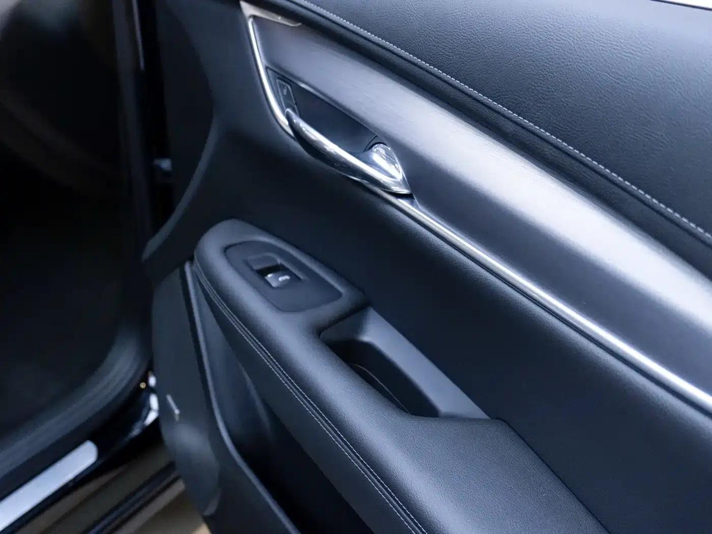 Cadillac XT6 2022 2.0T 7-seater AWD Fashion Edition — миниатюра 10