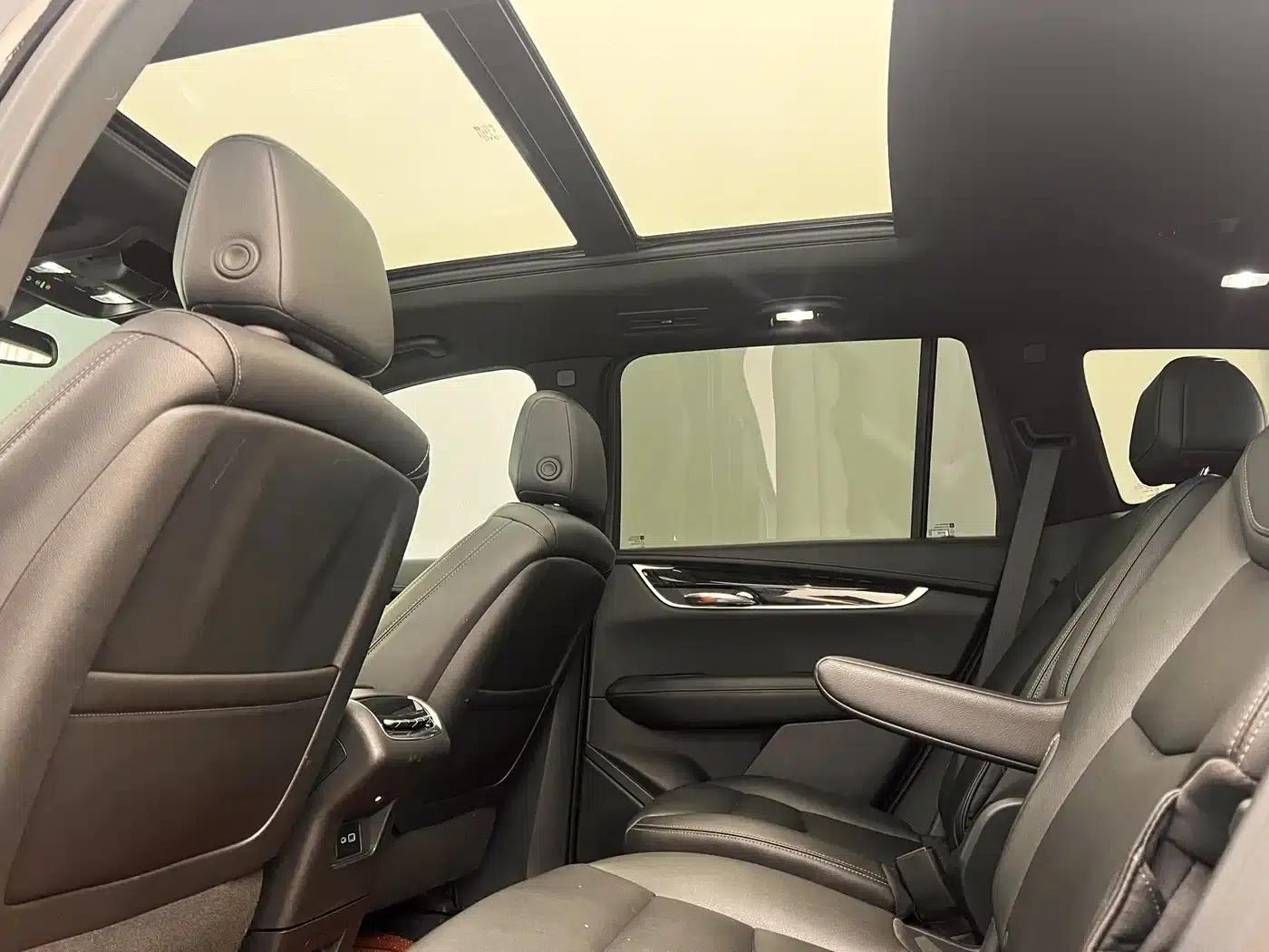 2021 Cadillac XT6 28T Six-Seat Luxury — миниатюра 5