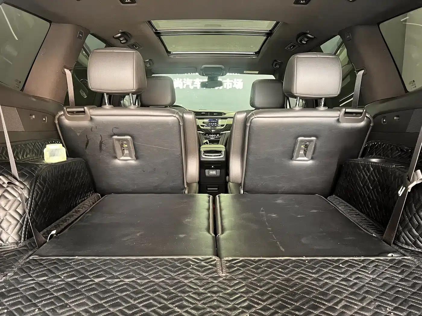 2021 Cadillac XT6 28T Six-Seat Luxury — миниатюра 9