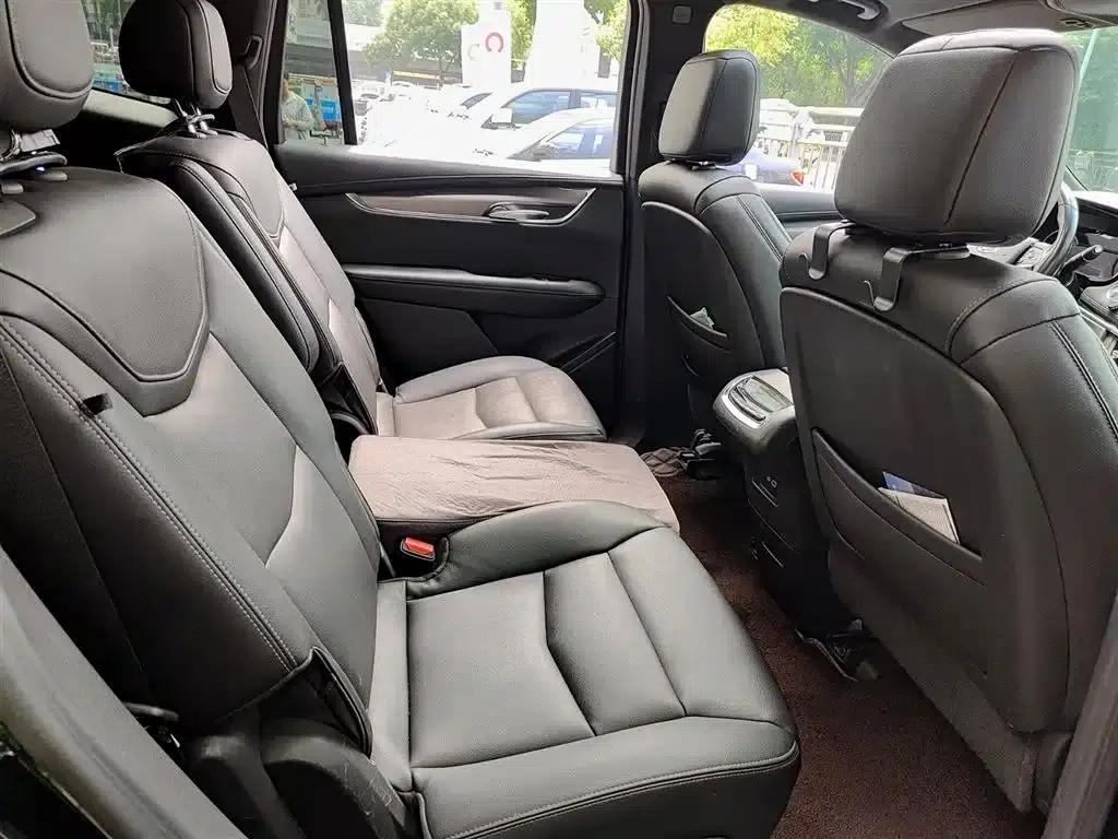 Cadillac XT6 2021 28T Six-Seat Luxury Edition — миниатюра 11
