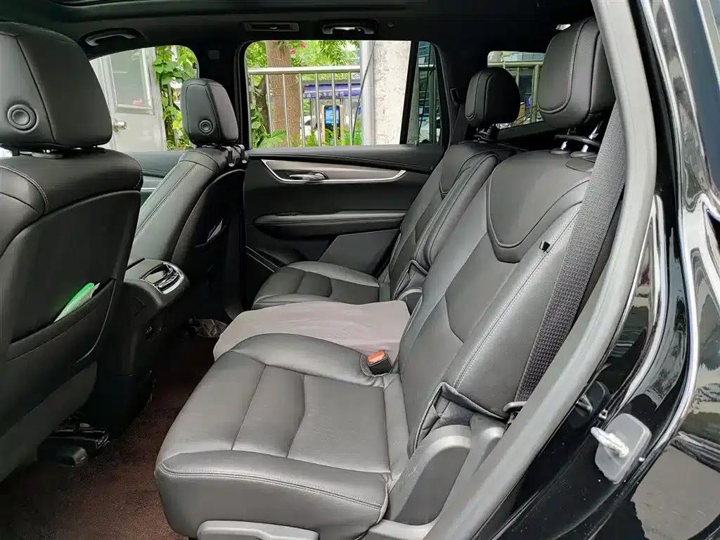 Cadillac XT6 2021 28T Six-Seat Luxury Edition — миниатюра 8
