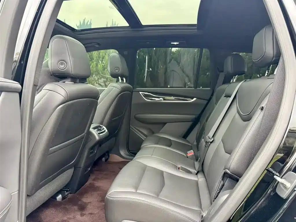 Cadillac XT6 2021 2.0T 7-seater 2WD Luxury — миниатюра 6
