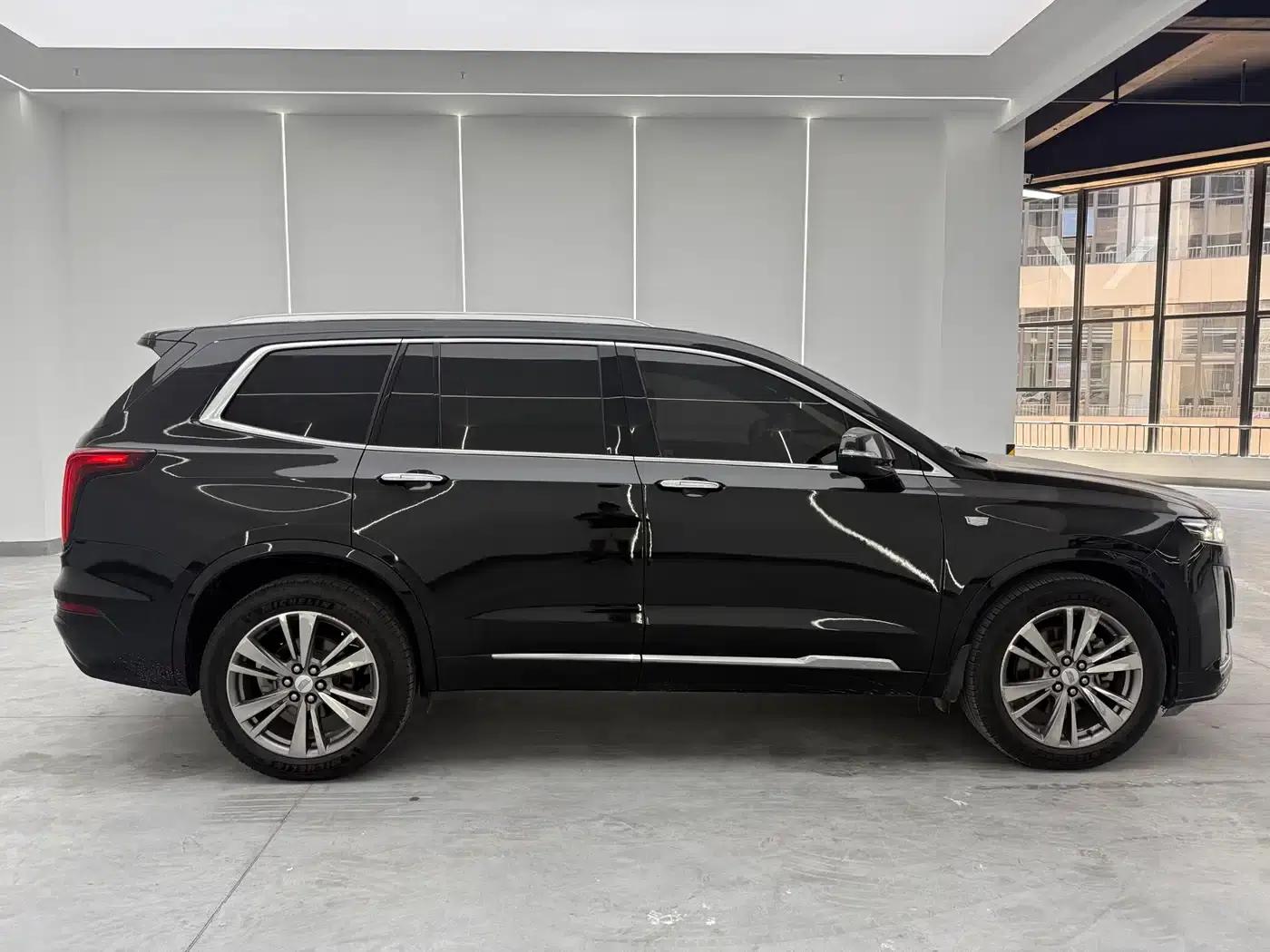 2020 Cadillac XT6 28T Six-Seat AWD Luxury — миниатюра 15