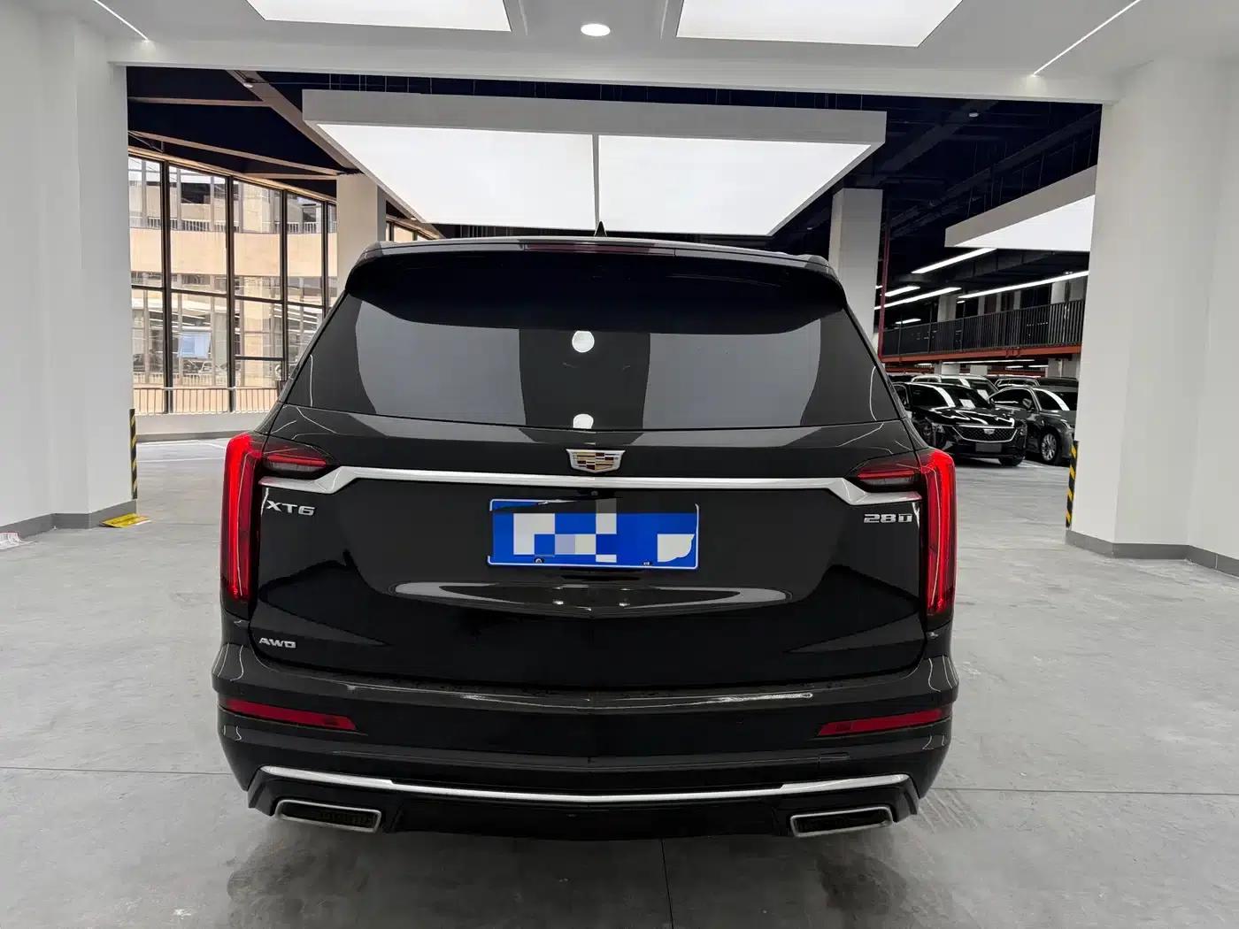 2020 Cadillac XT6 28T Six-Seat AWD Luxury — миниатюра 17